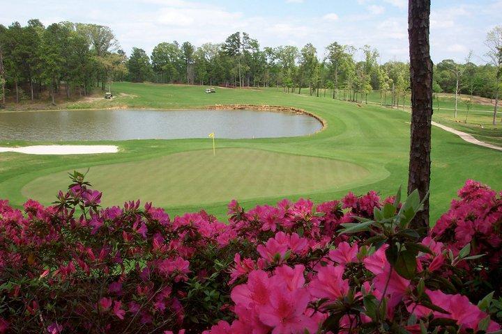 Eagle's Bluff Country Club