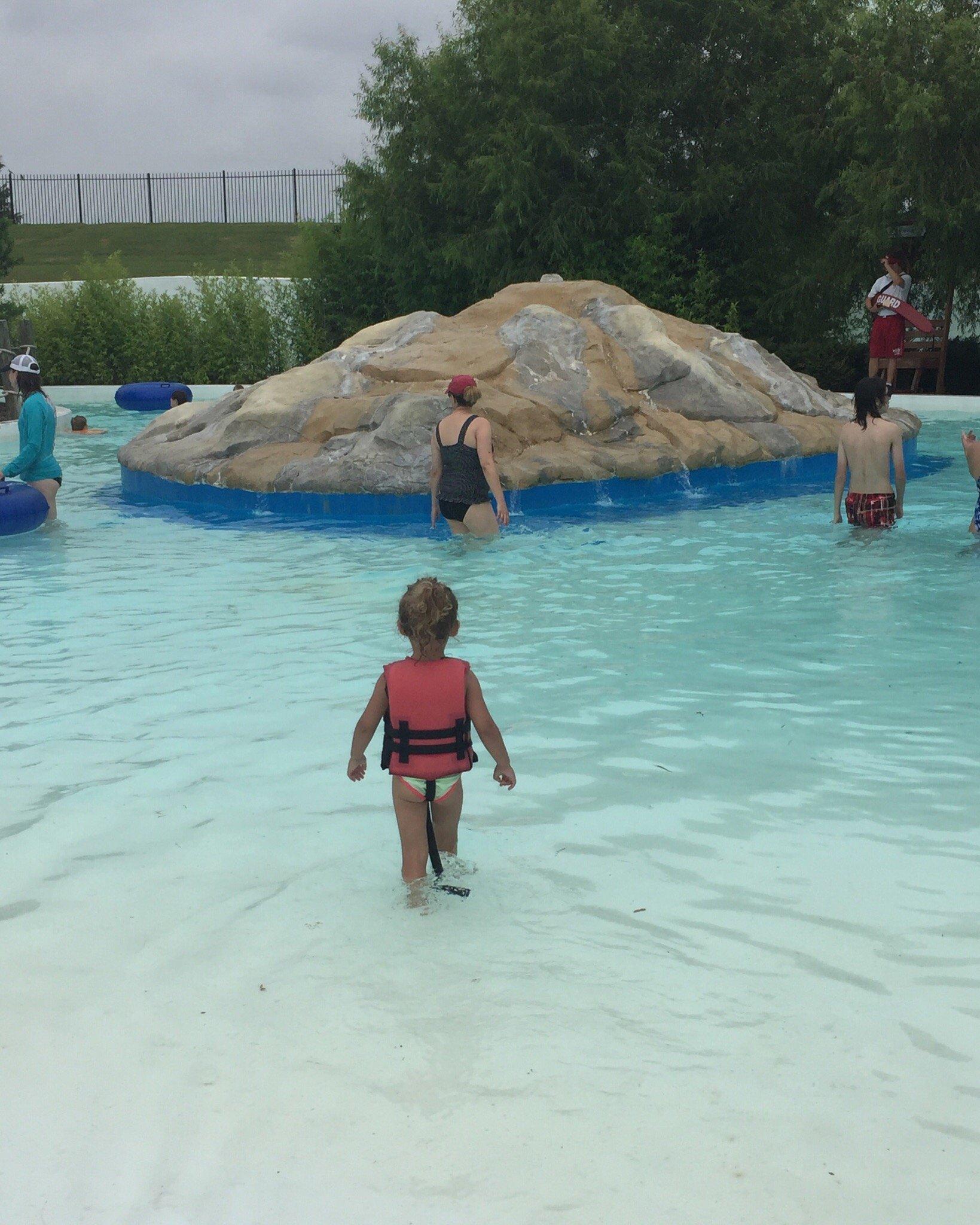 Hawaiian Falls Roanoke