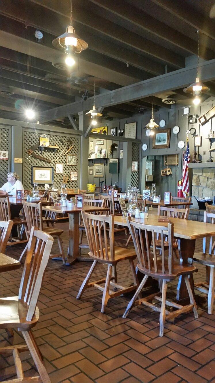 Cracker Barrel Old Country Store