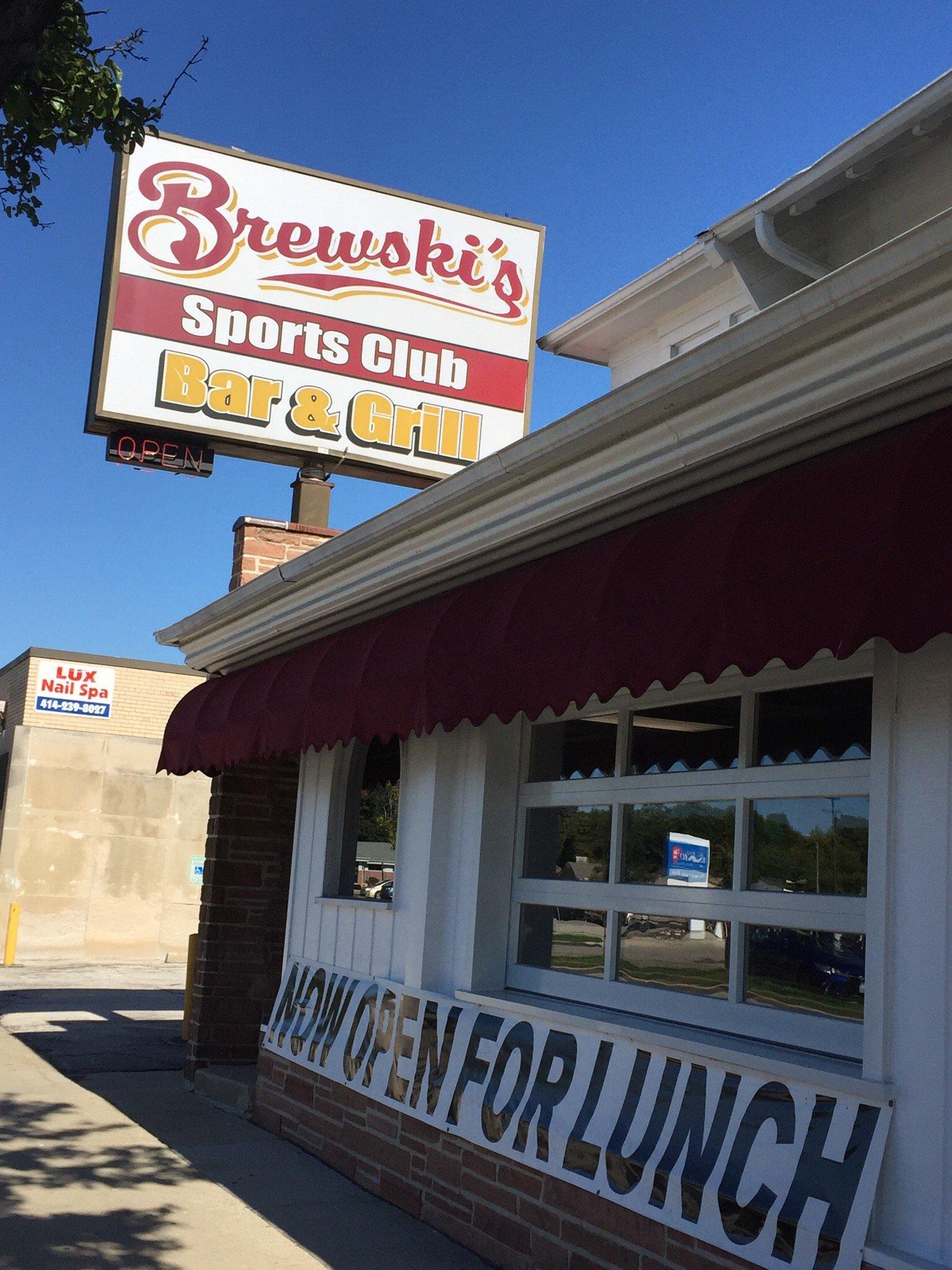 Brewski's Sports Club Bar & Grill