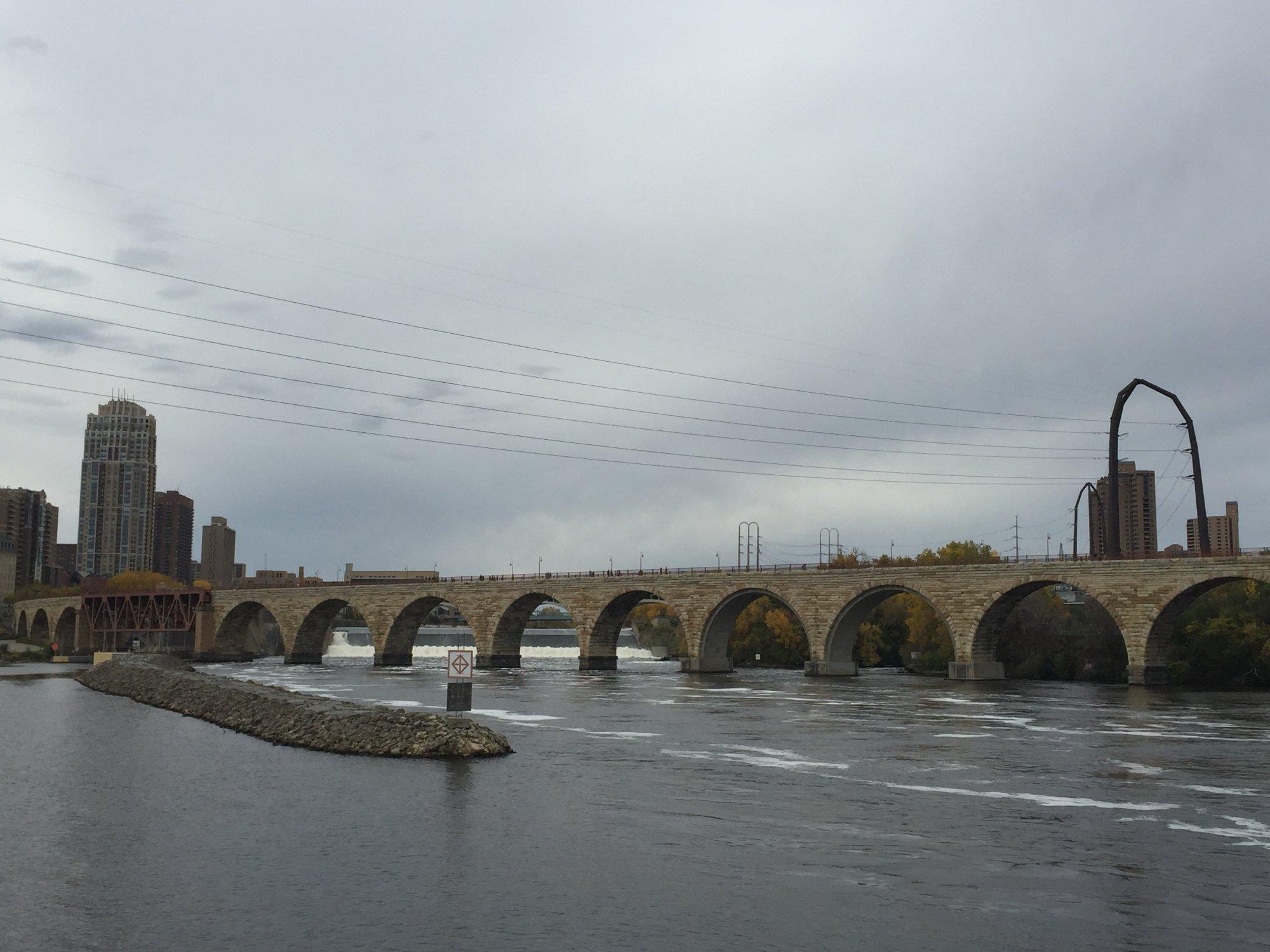 Paradise Charter Cruises and Minneapolis Queen