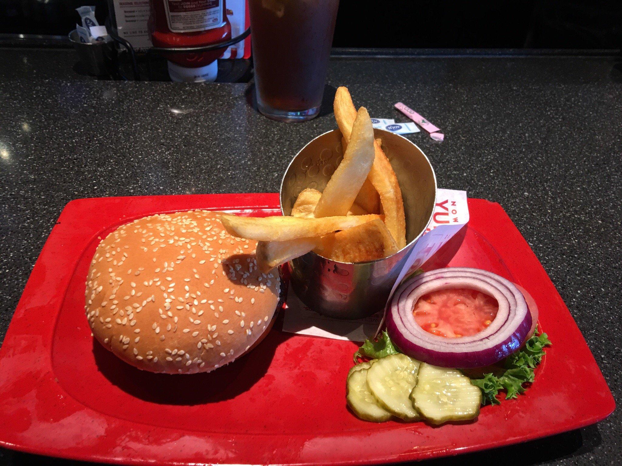 Red Robin Gourmet Burgers and Brews