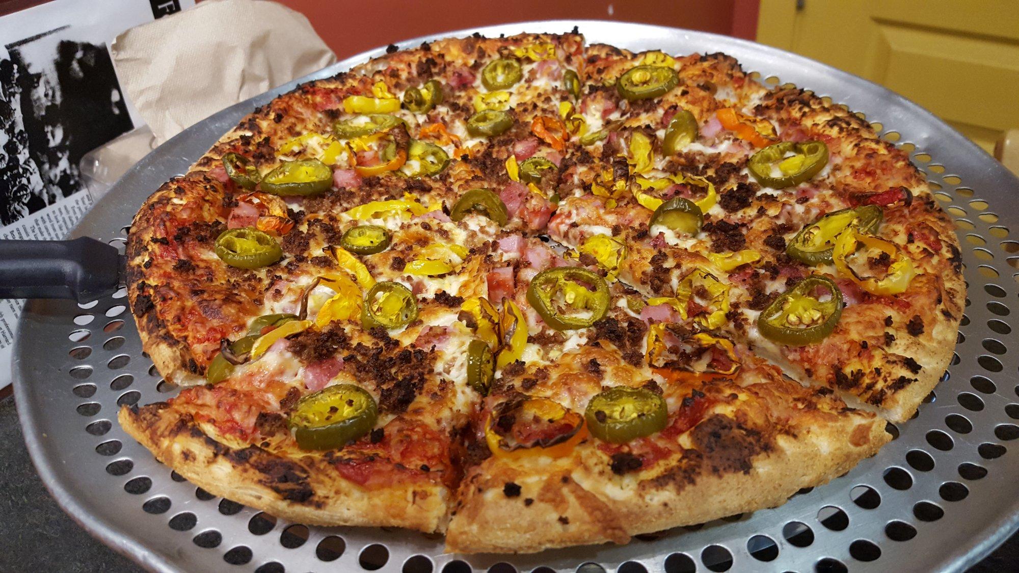 Mountain High Pizza