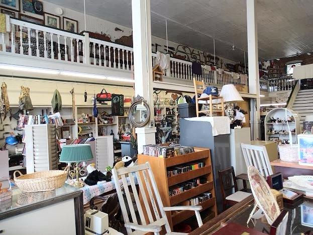 Yesteryears Antiques & Collectibles