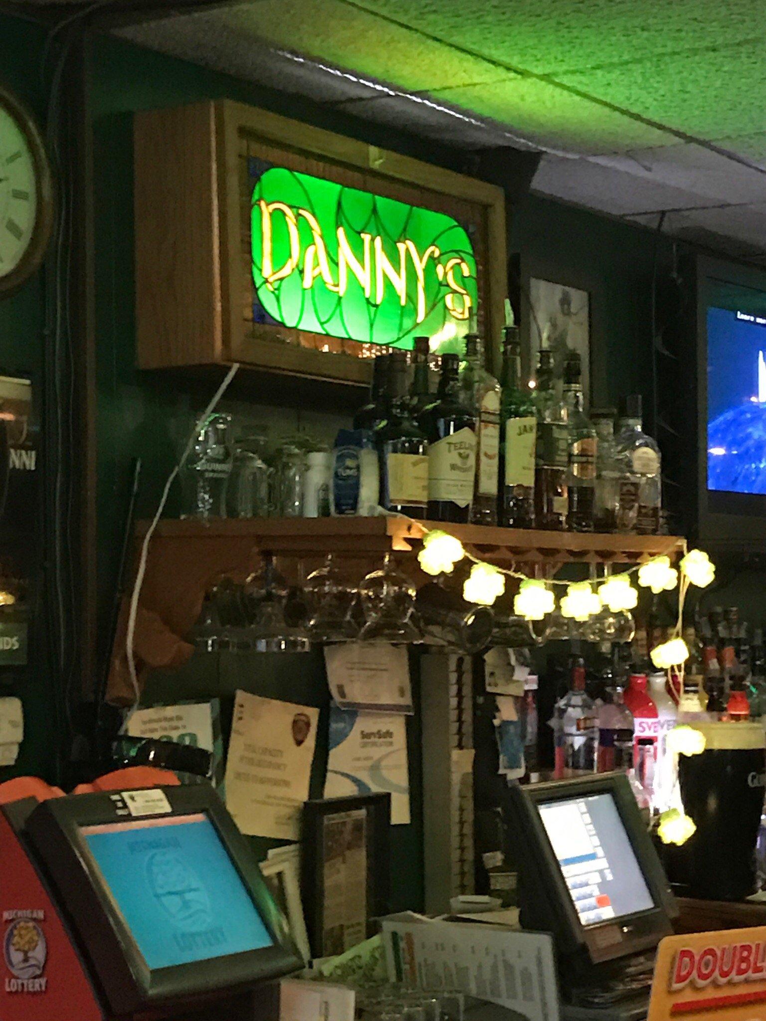 Danny's Irish Pub