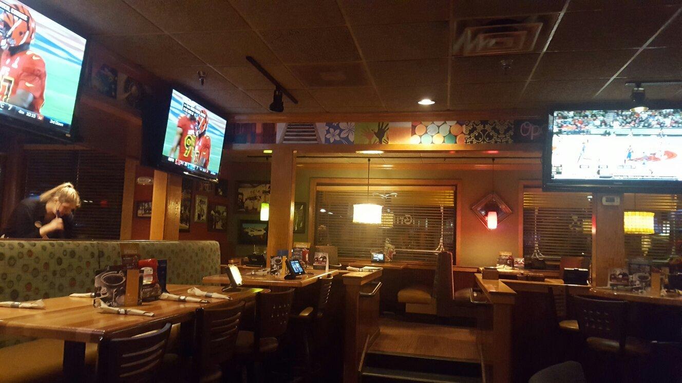 Applebee's Grill + Bar