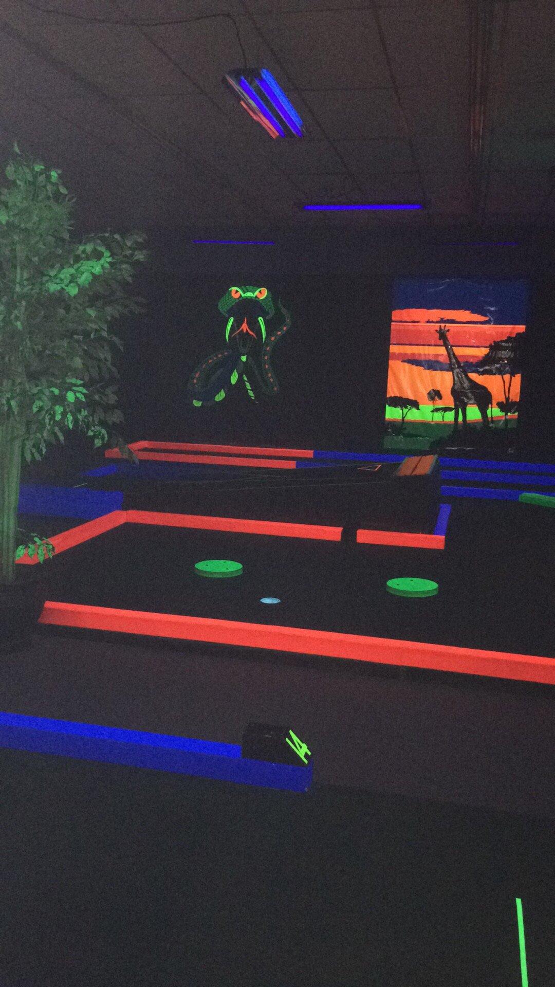 Glow Putt Mini Golf