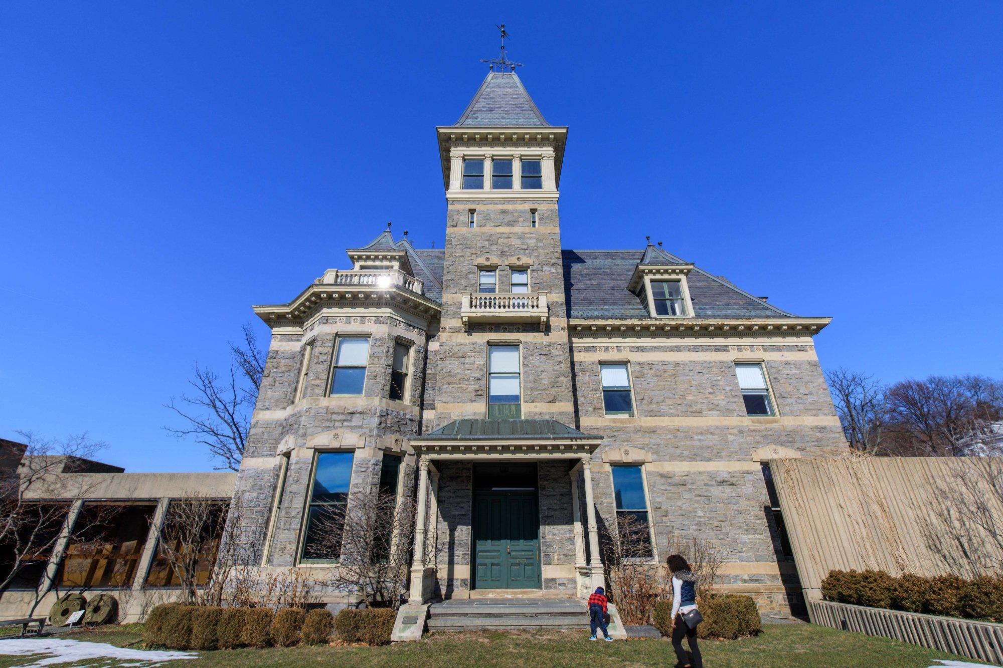 Hudson River Museum