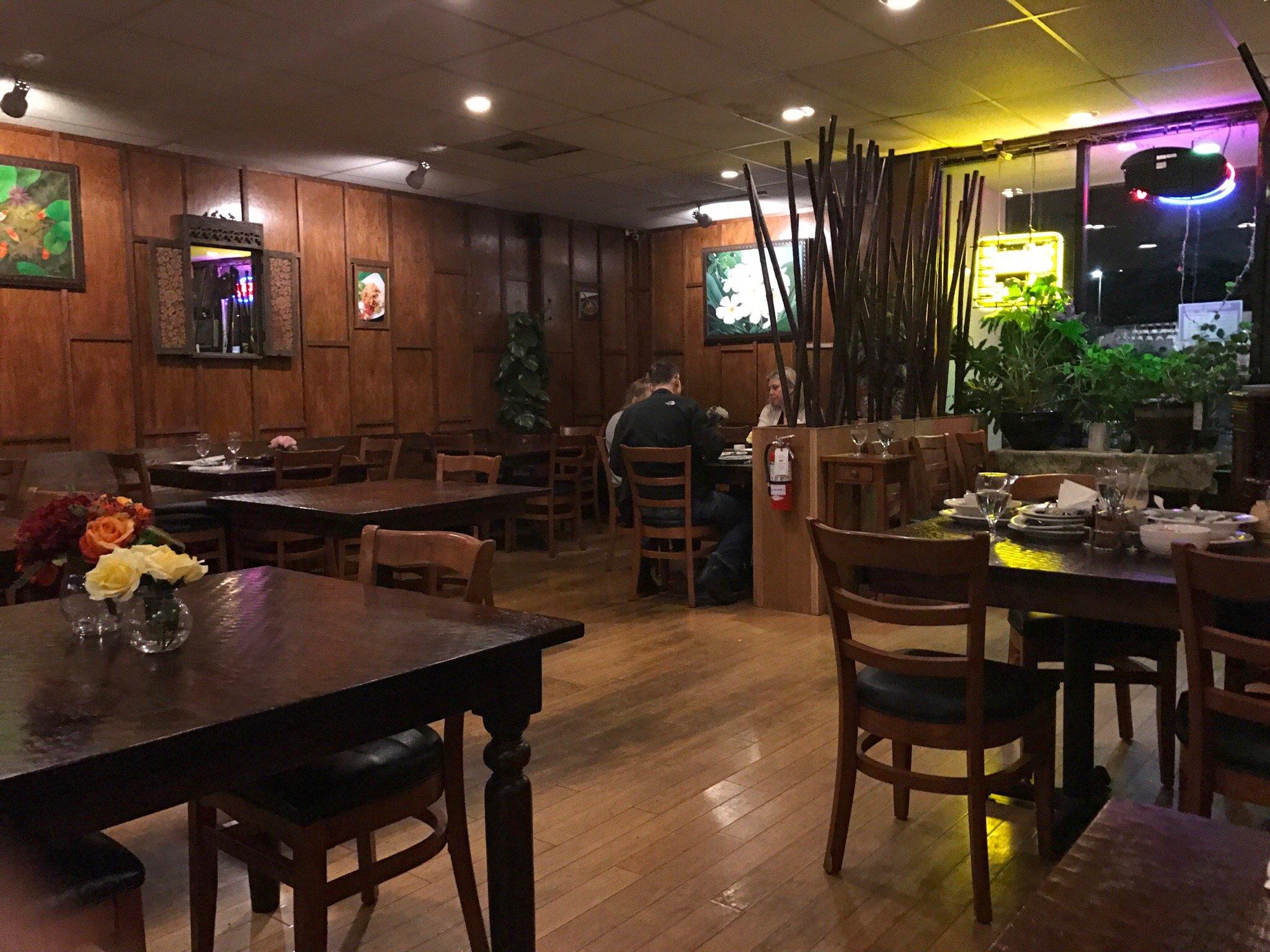 Royal Thai Bistro