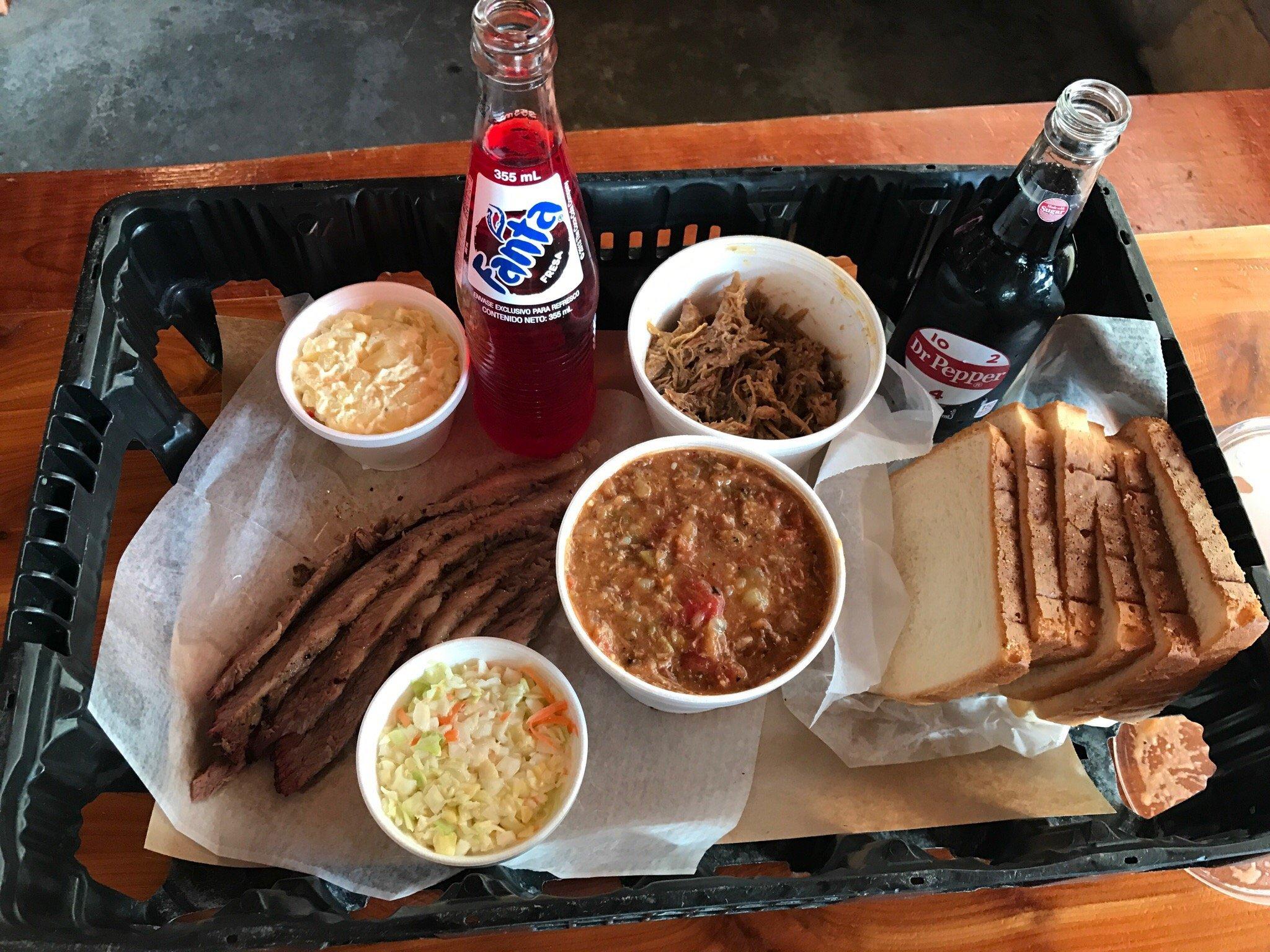 Rudy's "Country Store" and Bar-B-Q