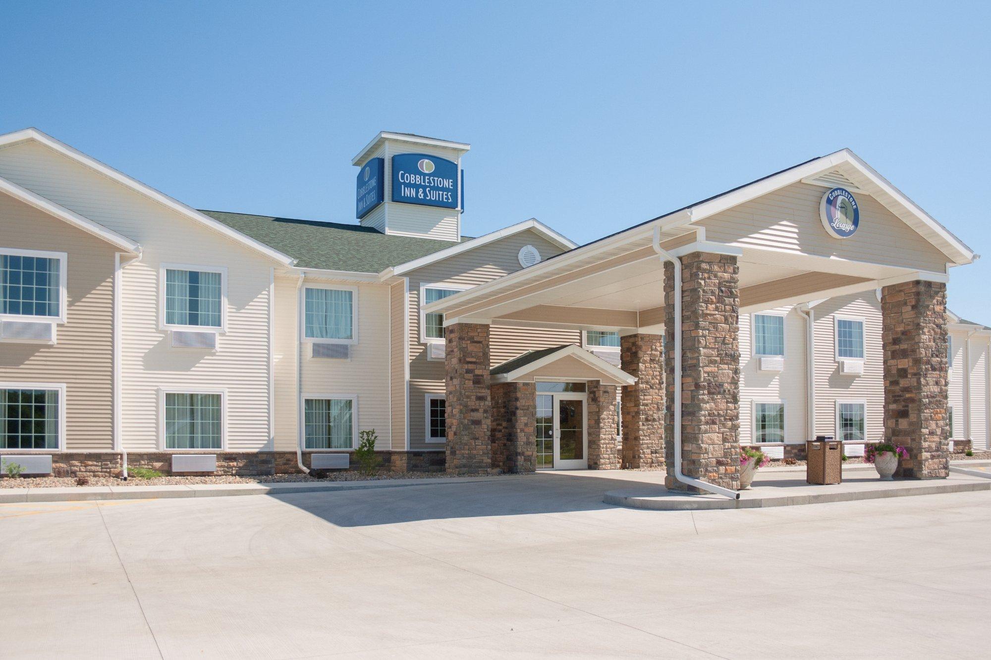 Cobblestone Inn & Suites - Barron