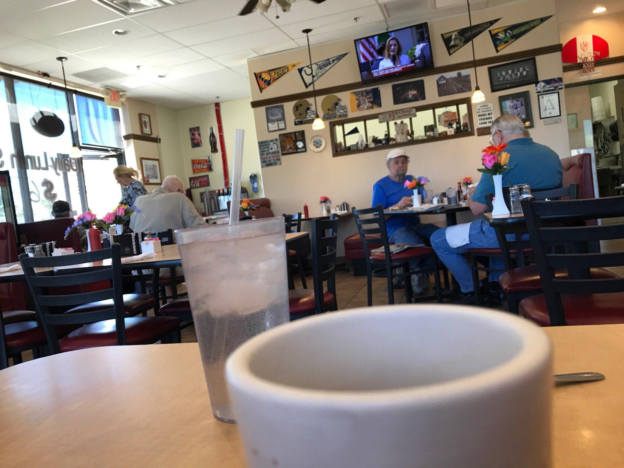 Linda's Hoosier Cafe