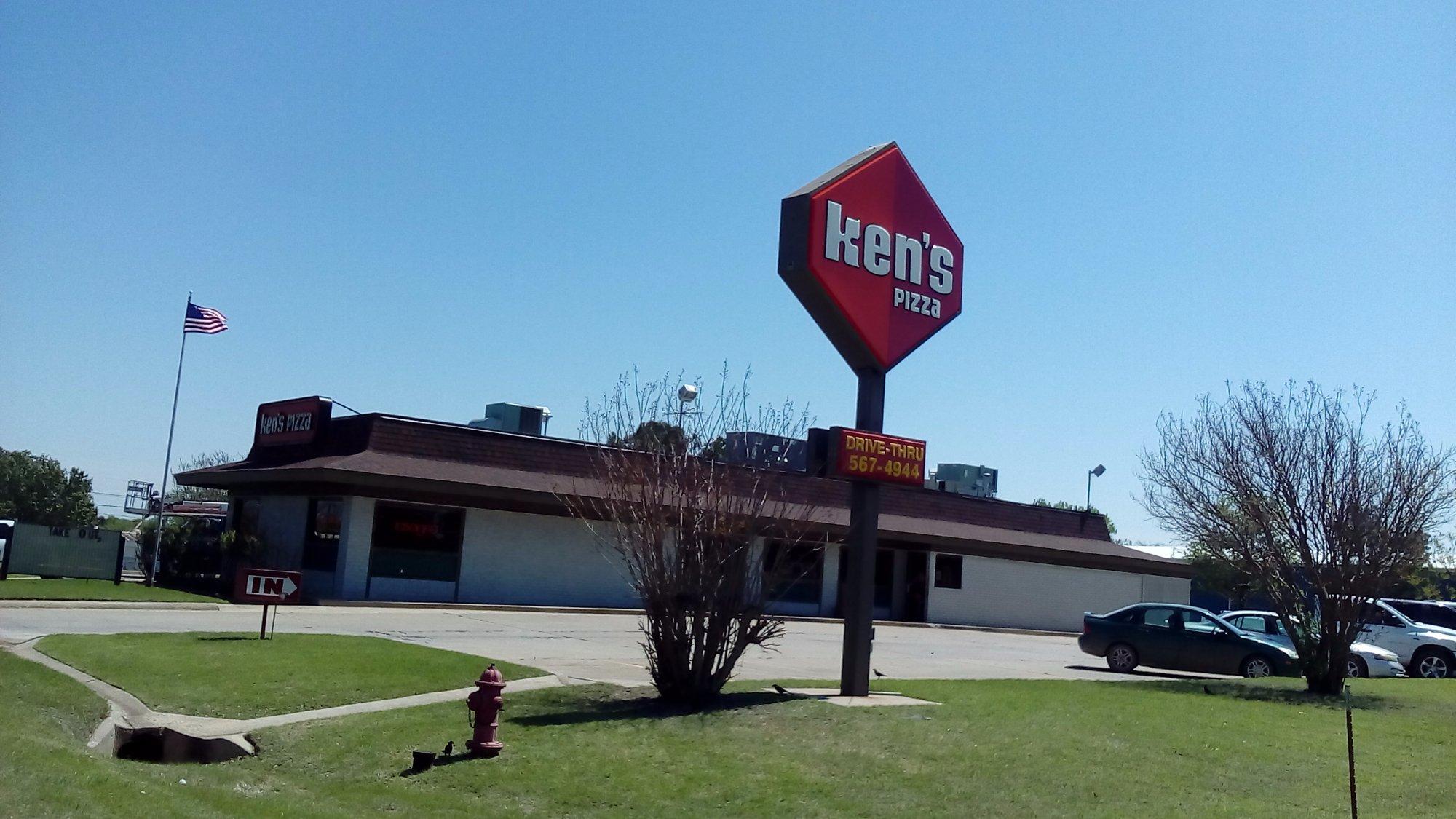 Ken's Pizza