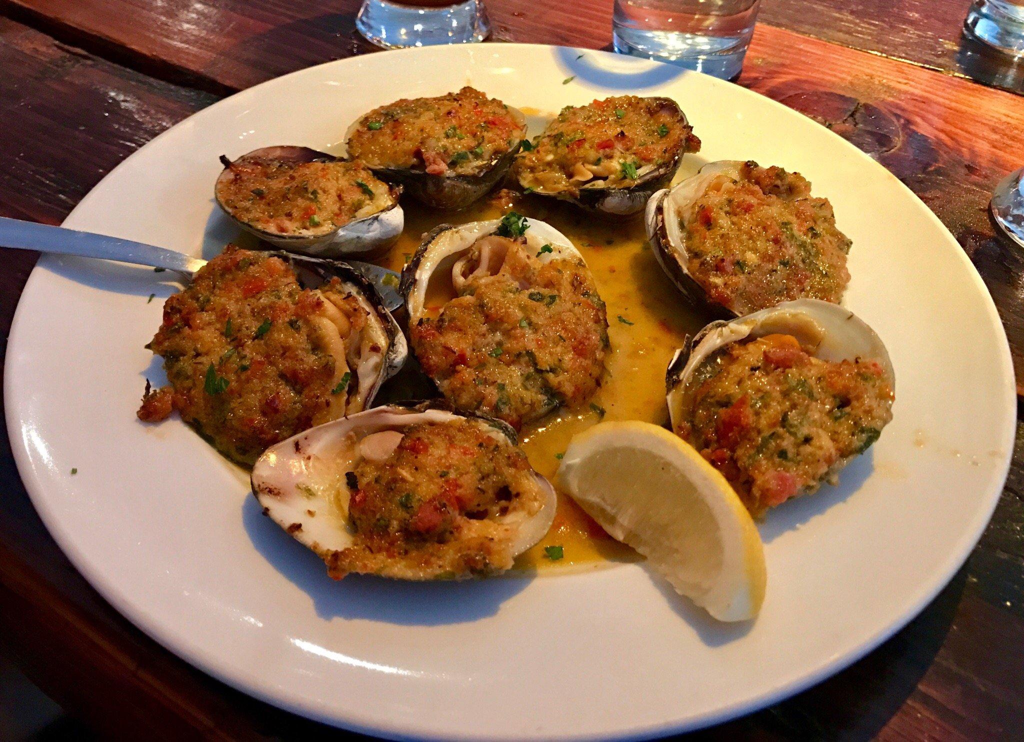 Dorlan's Tavern & Oyster Bar