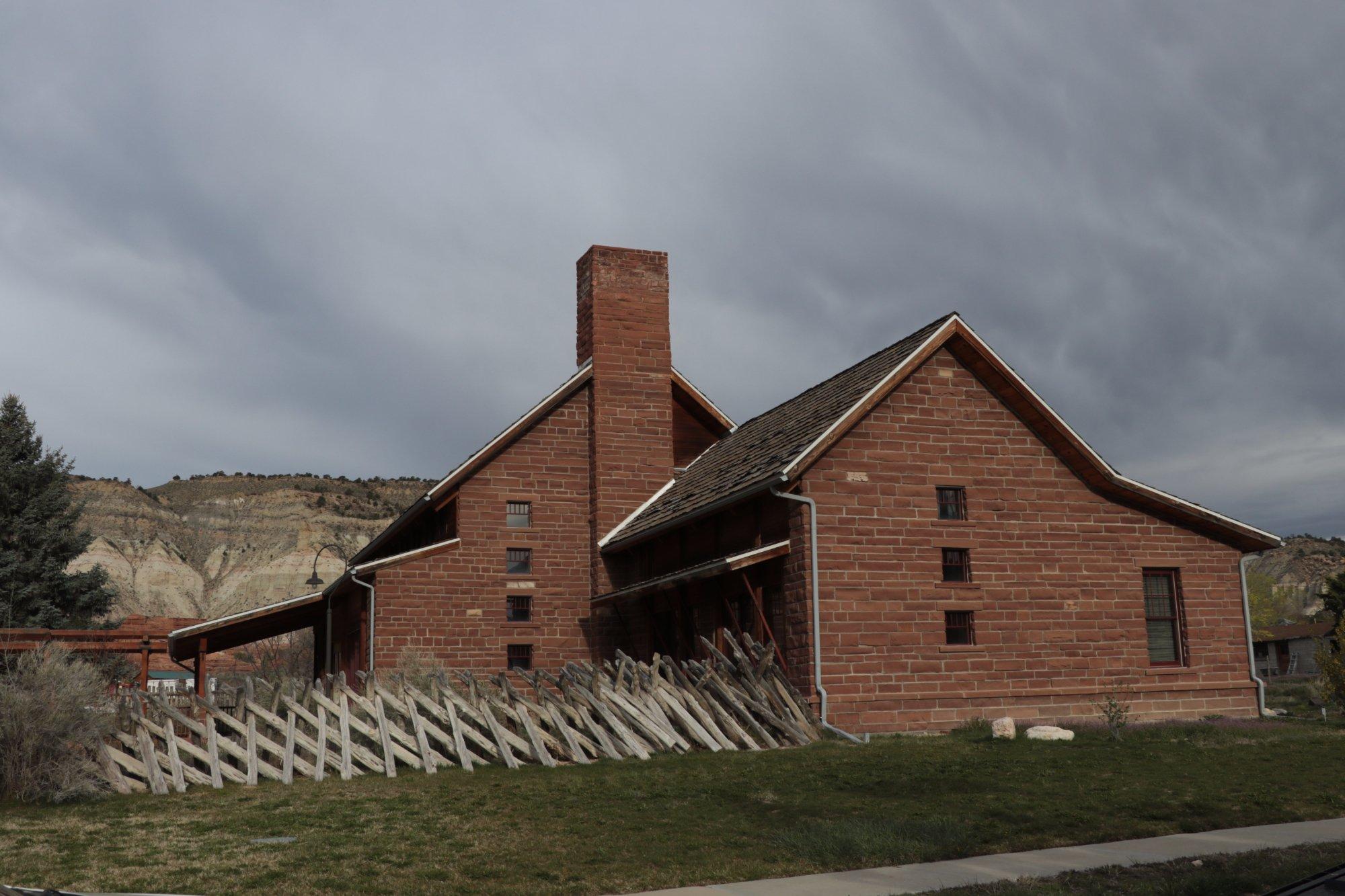 Cannonville Visitor Center