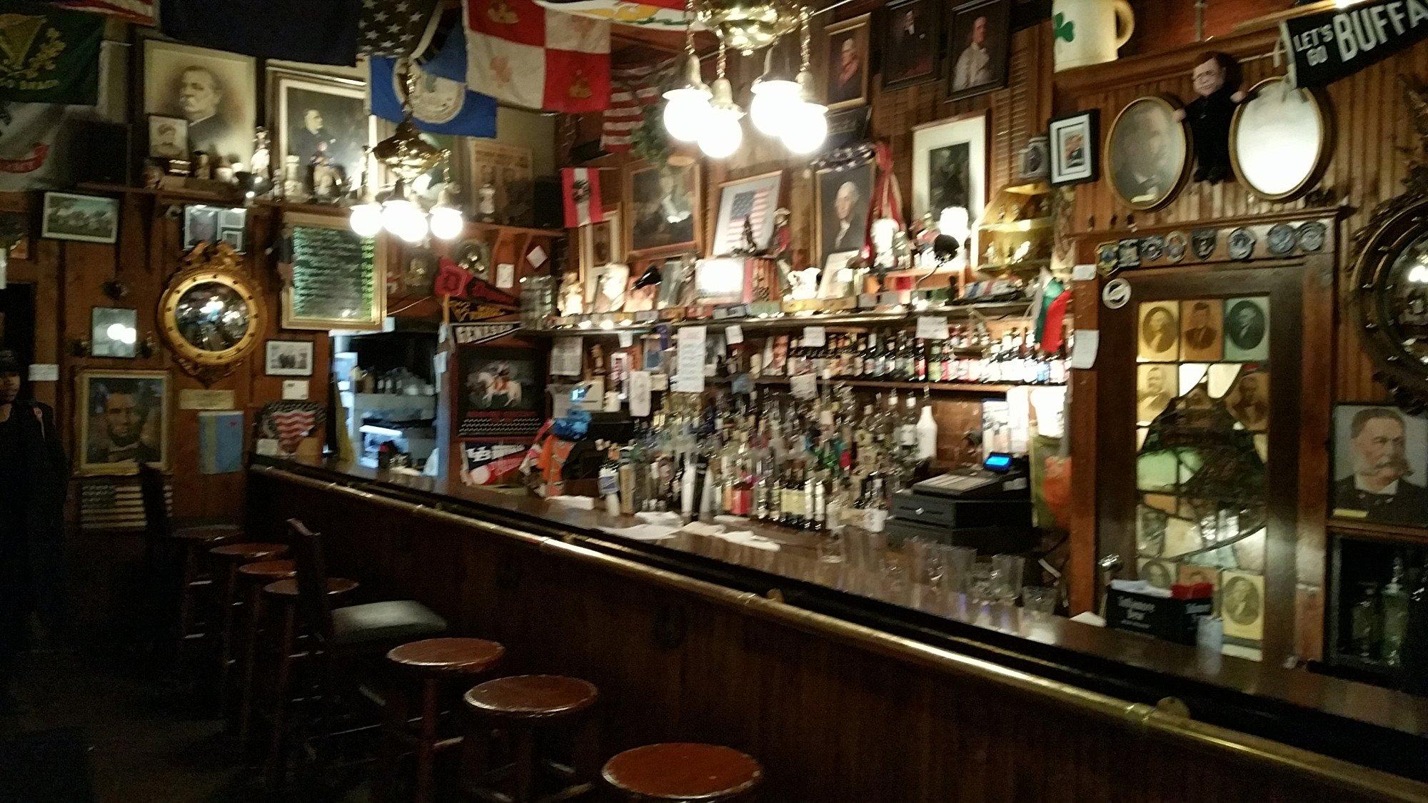 Founding Fathers Pub