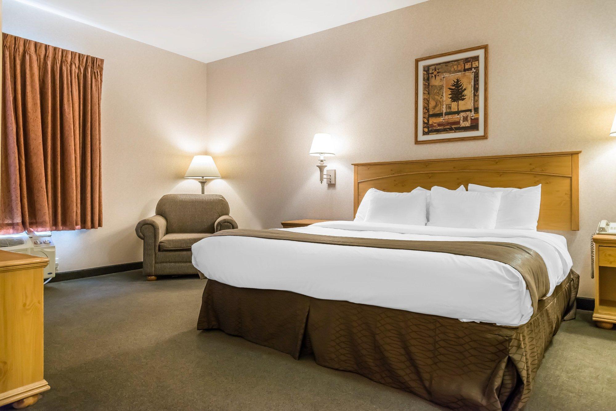 Rodeway Inn & Suites