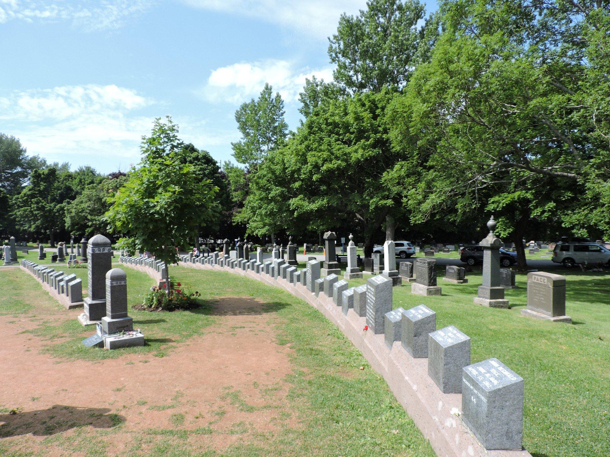 Fairview Lawn Cemetery