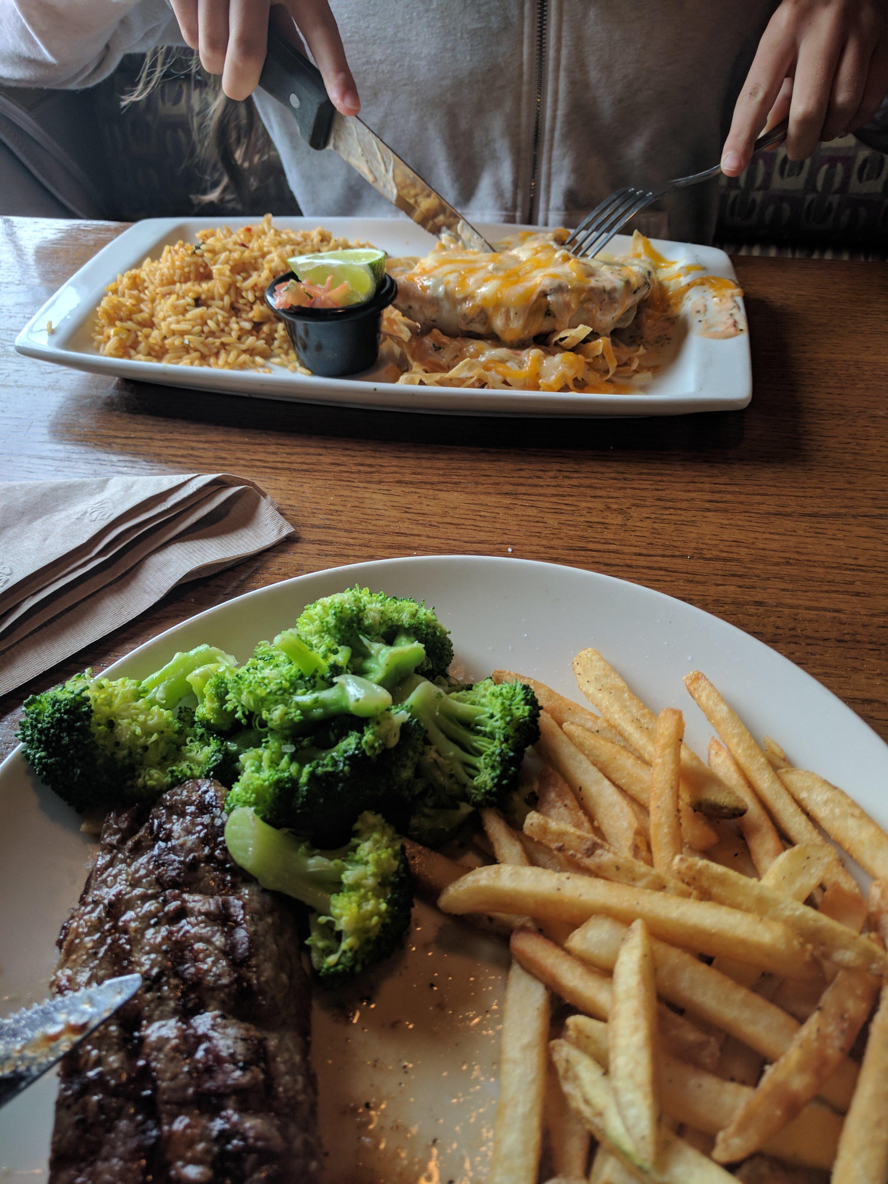 Applebee's Grill + Bar