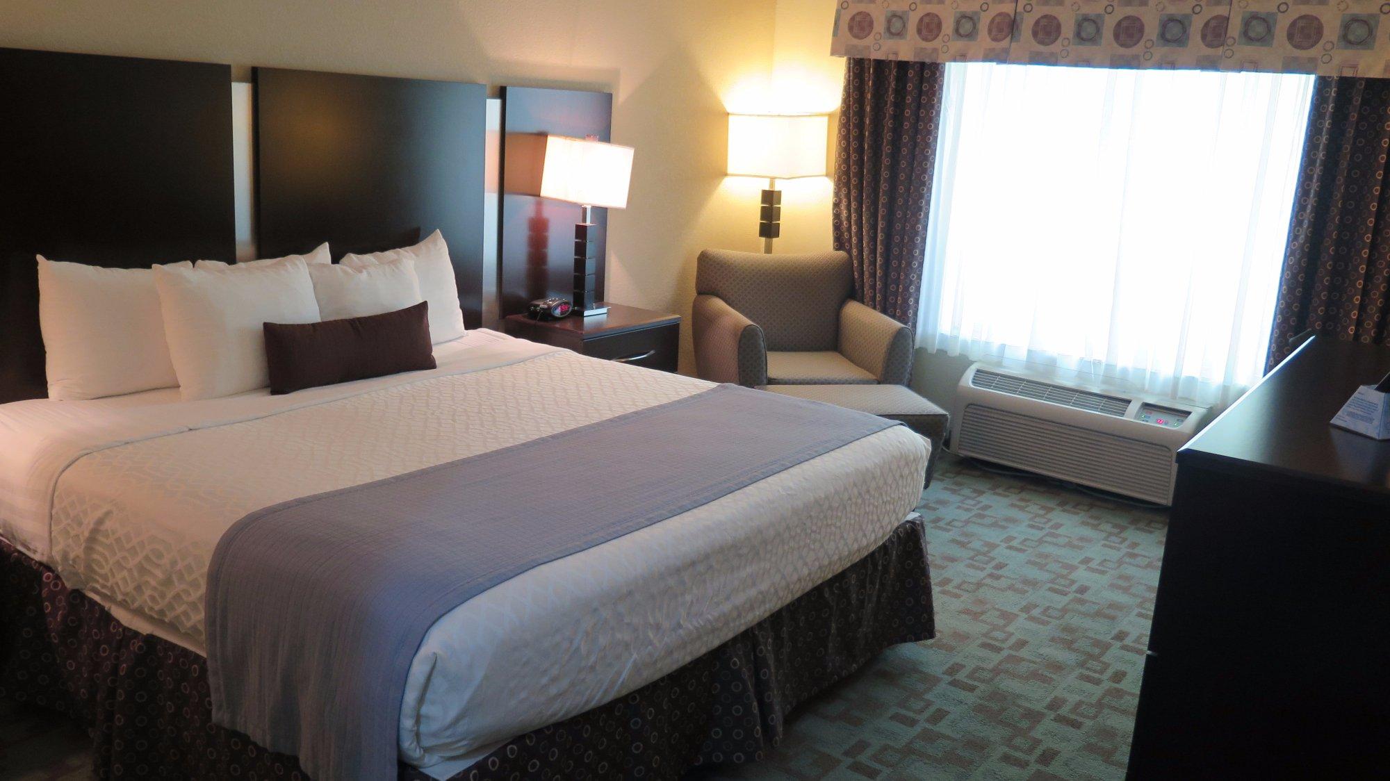 Best Western Plus Eastgate Inn & Suites