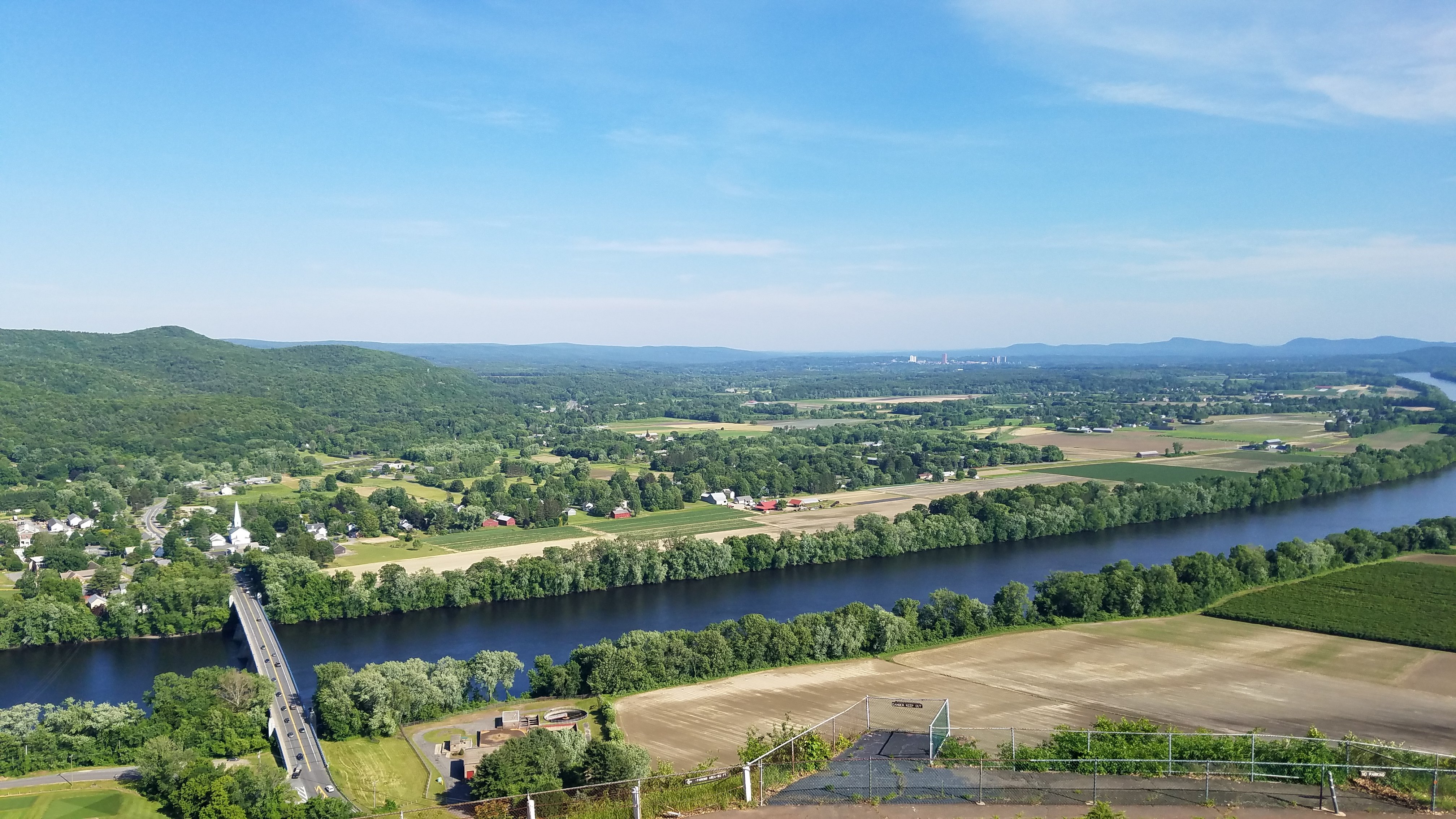 Mount Sugarloaf State Reservation