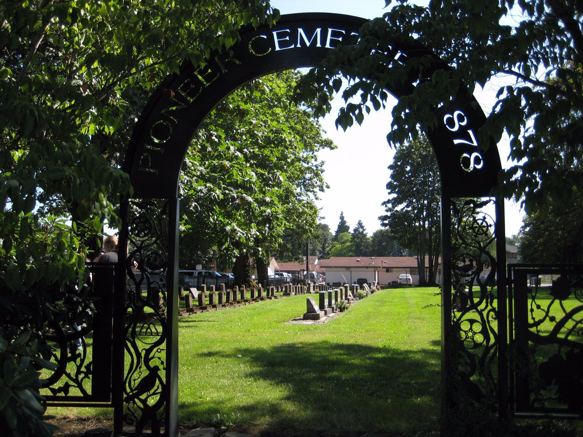 Auburn Pioneer Cemetery