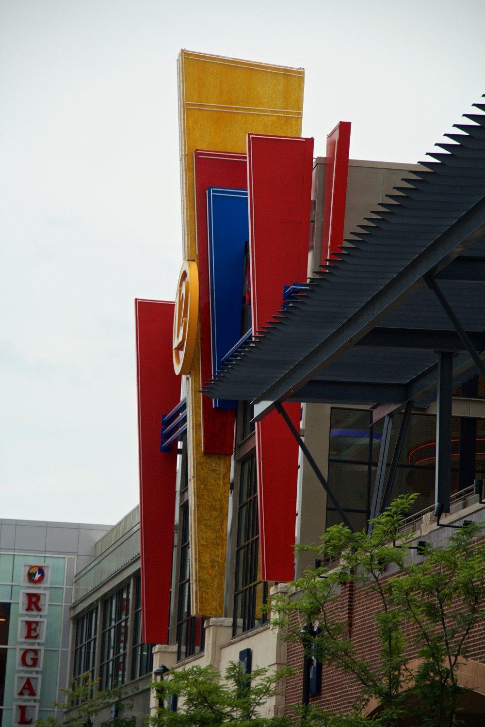 Regal Cinemas Nanuet Stadium 12