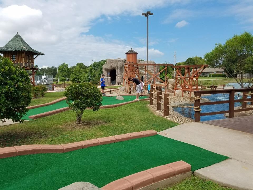 Salty Harbor Mini Golf & Fun Park