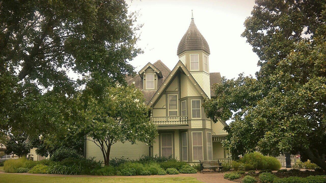 W.H. Stark House