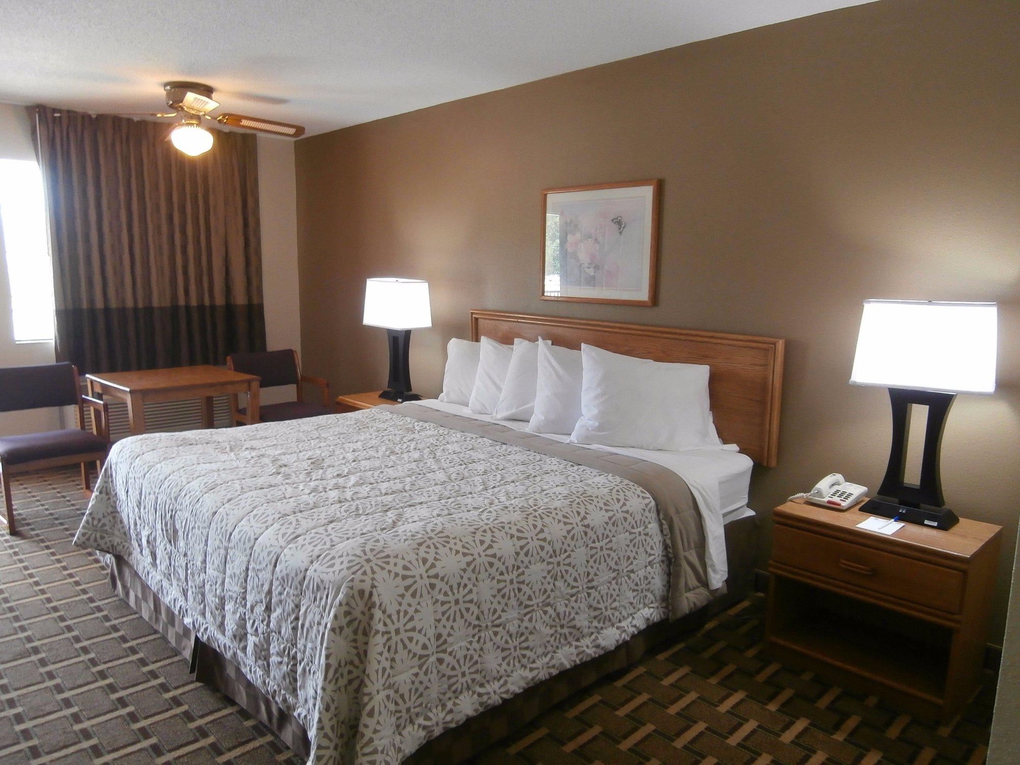 Americas Best Value Inn Blue Ridge