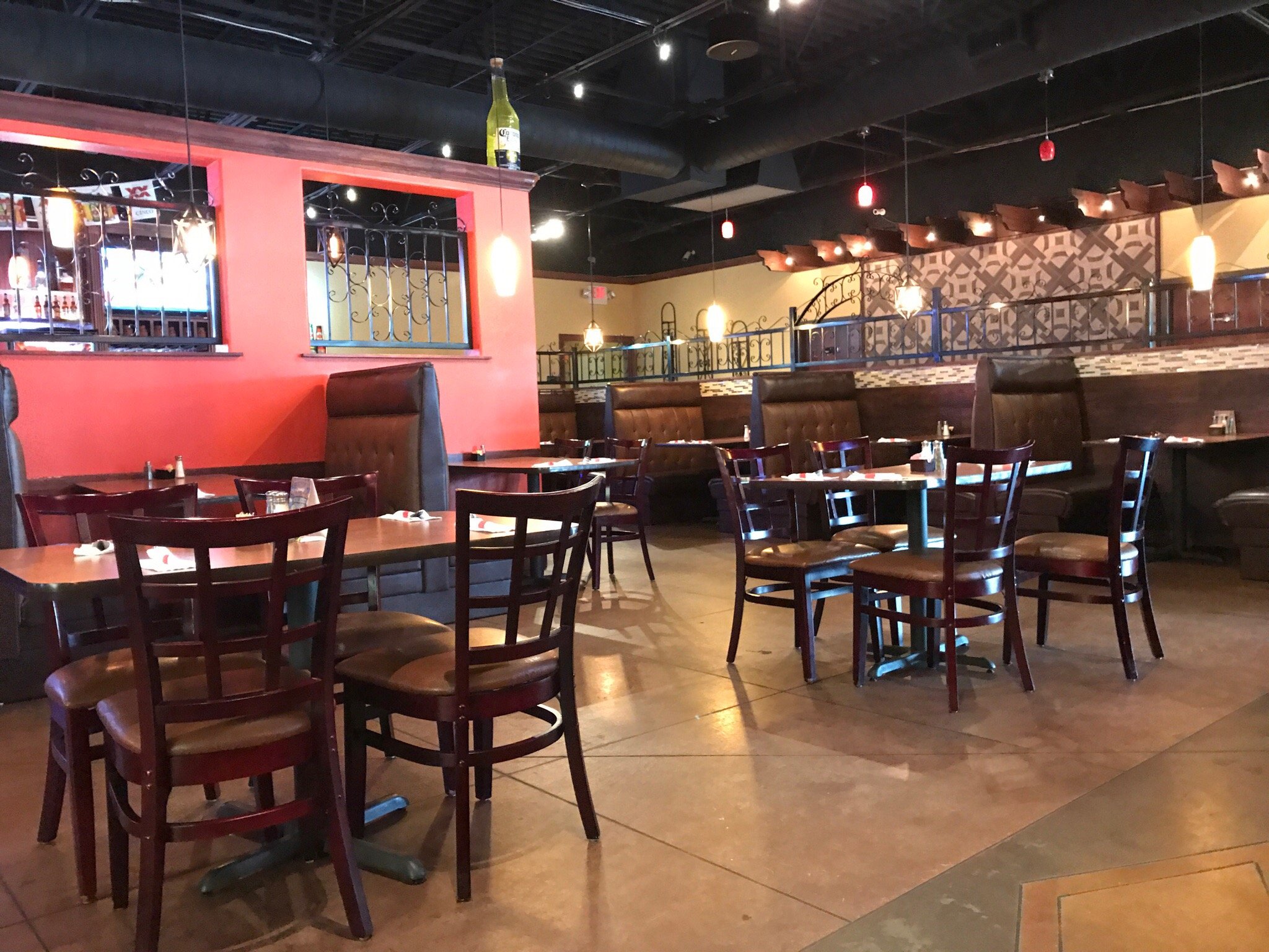 Serranos Mexican Grill