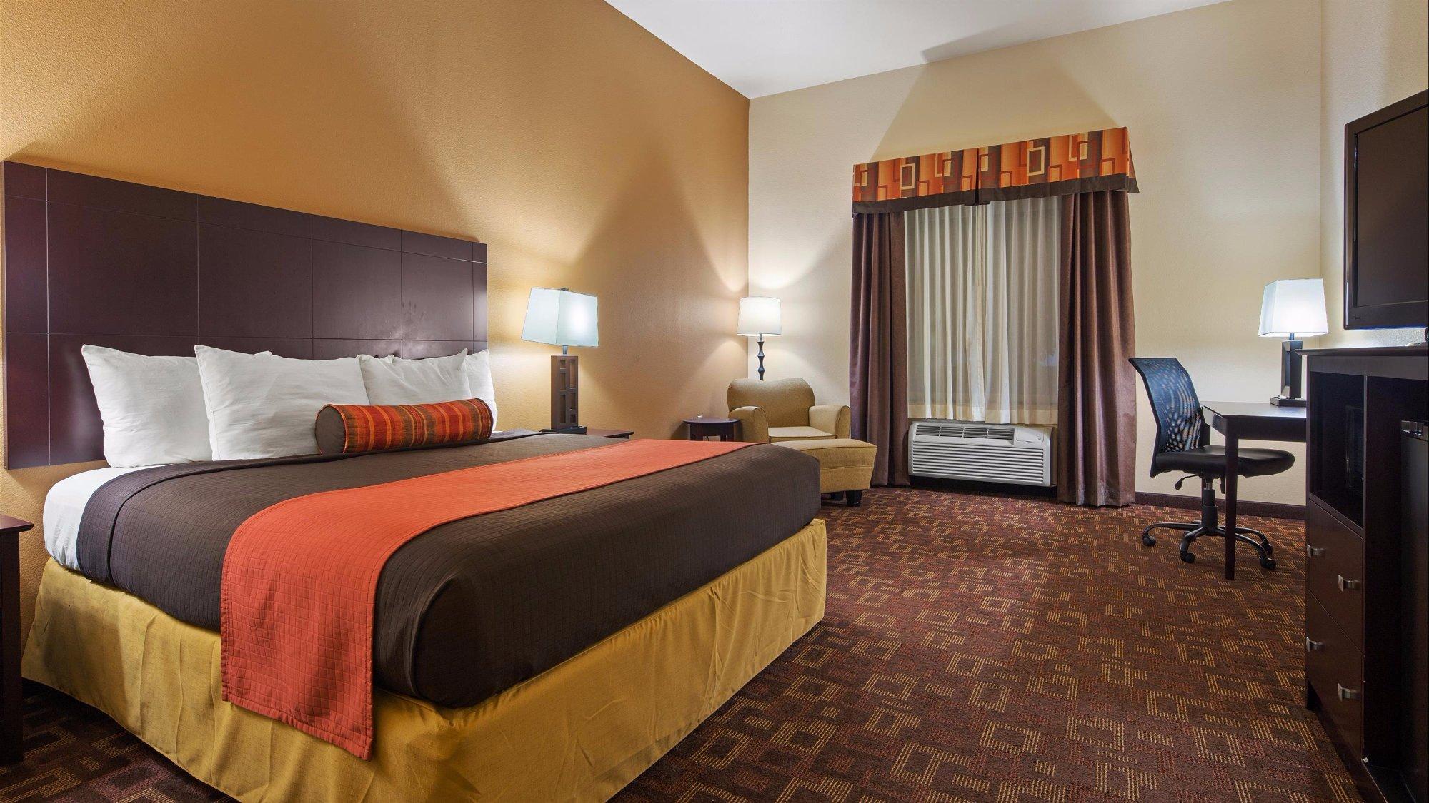 Best Western Plus Goliad Inn & Suites