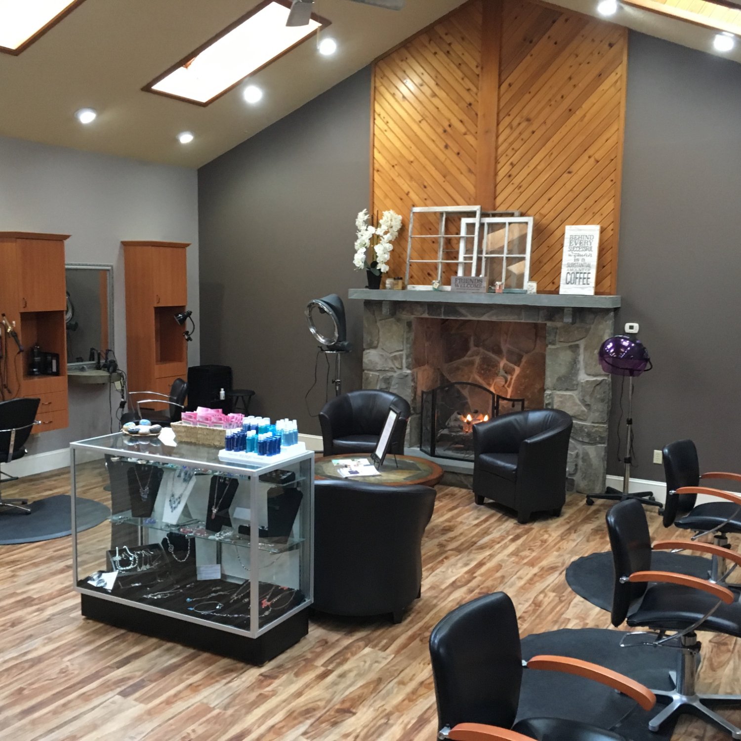 Utopia Salon and Day Spa