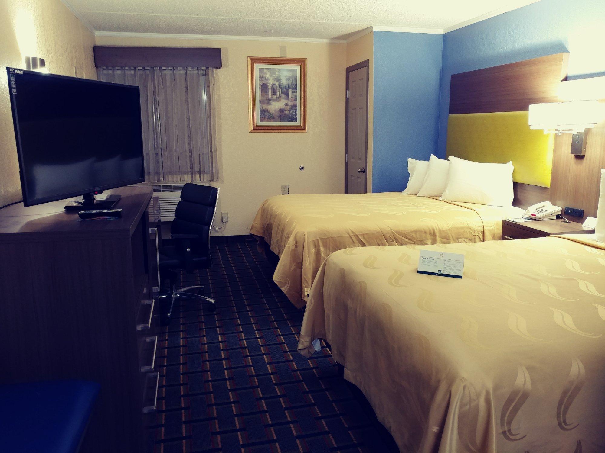 Quality Inn & Suites near Six Flags East