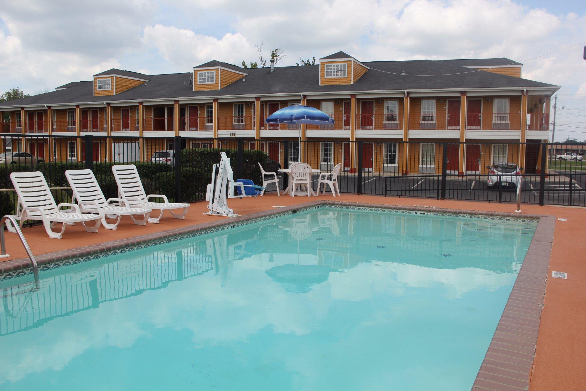 Quality Inn Albertville US 431