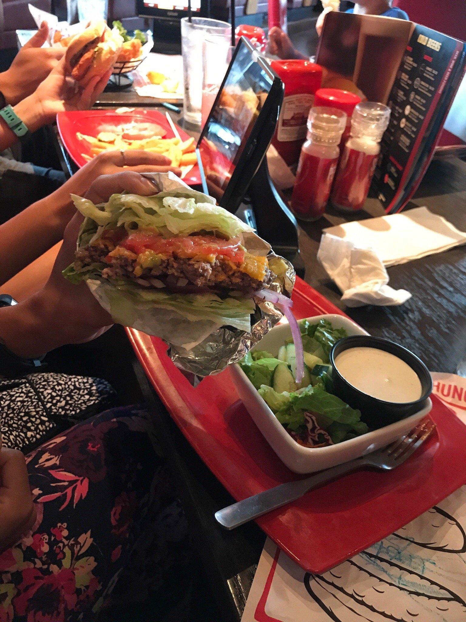 Red Robin Gourmet Burgers and Brews