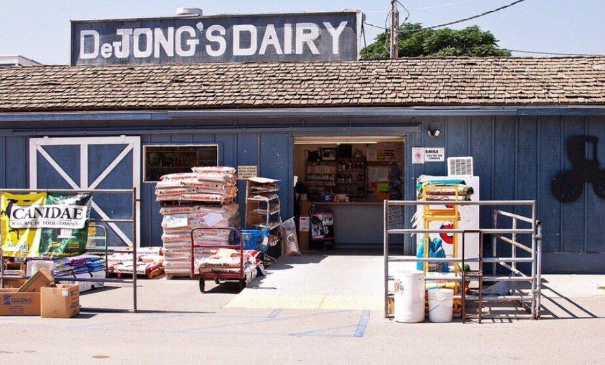 De Jong's Cash & Carry Dairy