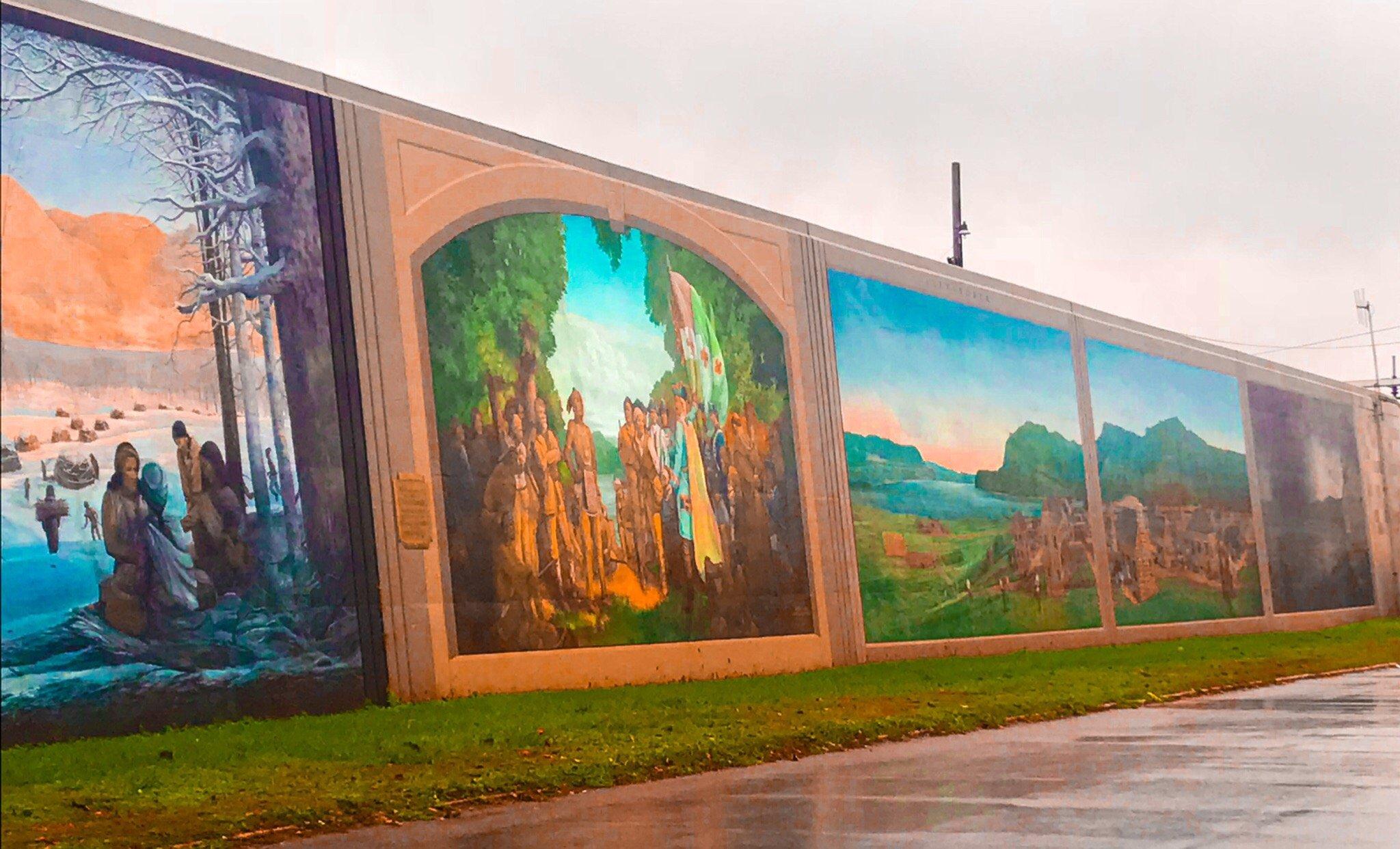 Portsmouth Floodwall Mural