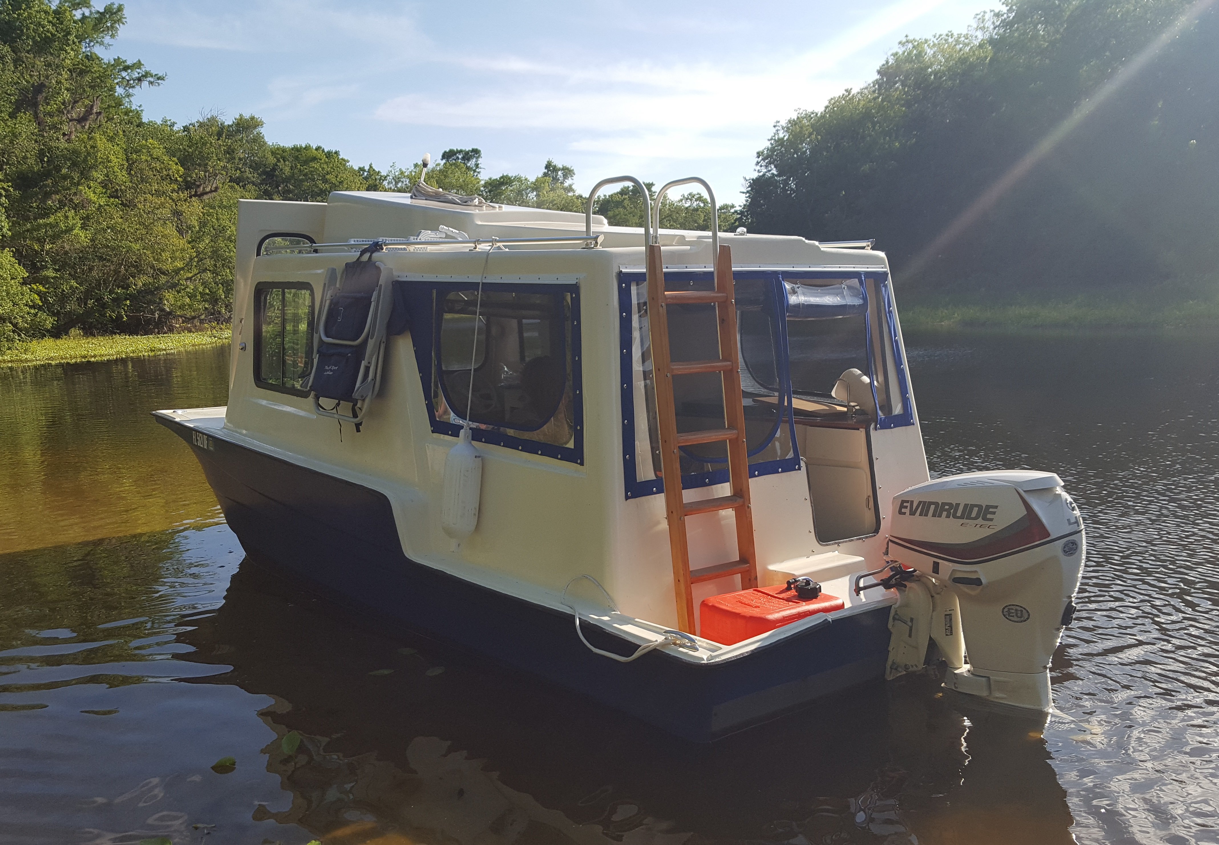 Tiny Houseboat Adventures