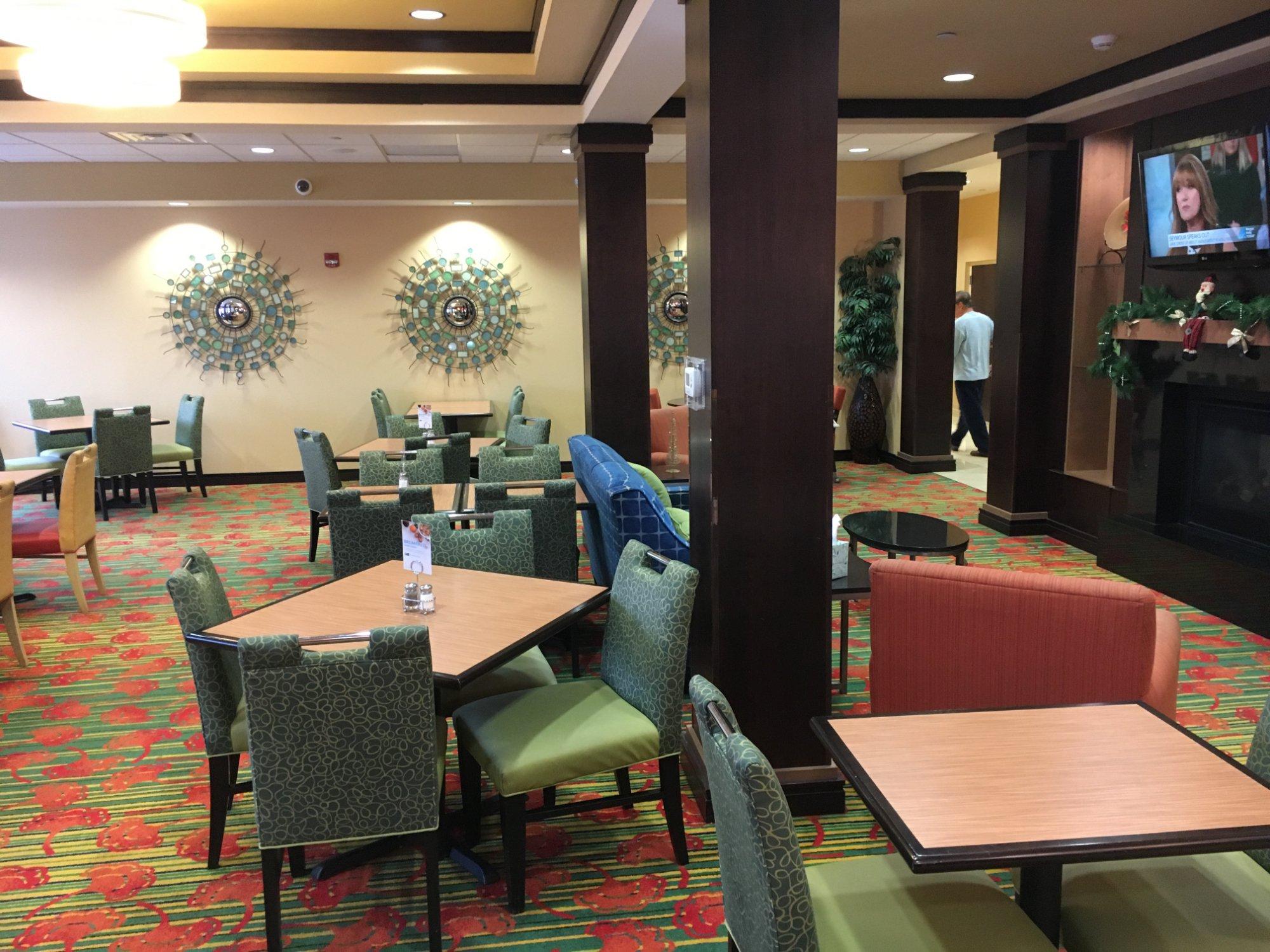 Holiday Inn Express & Suites Dayton South - I-675, an IHG Hotel