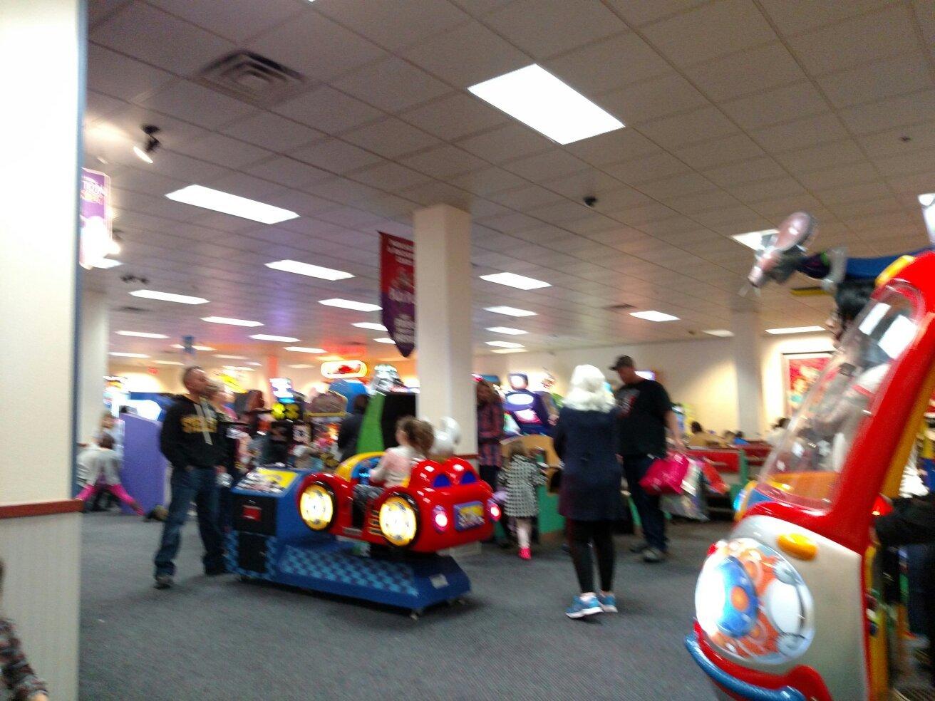 Chuck E Cheese's