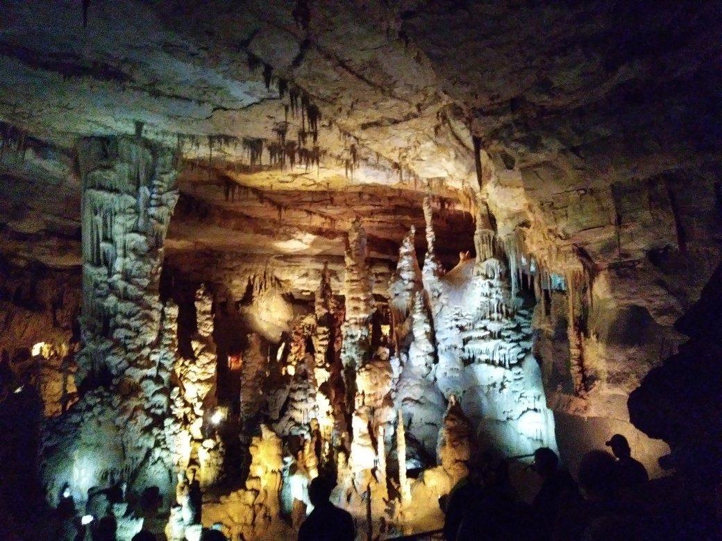 Cathedral Caverns State Park