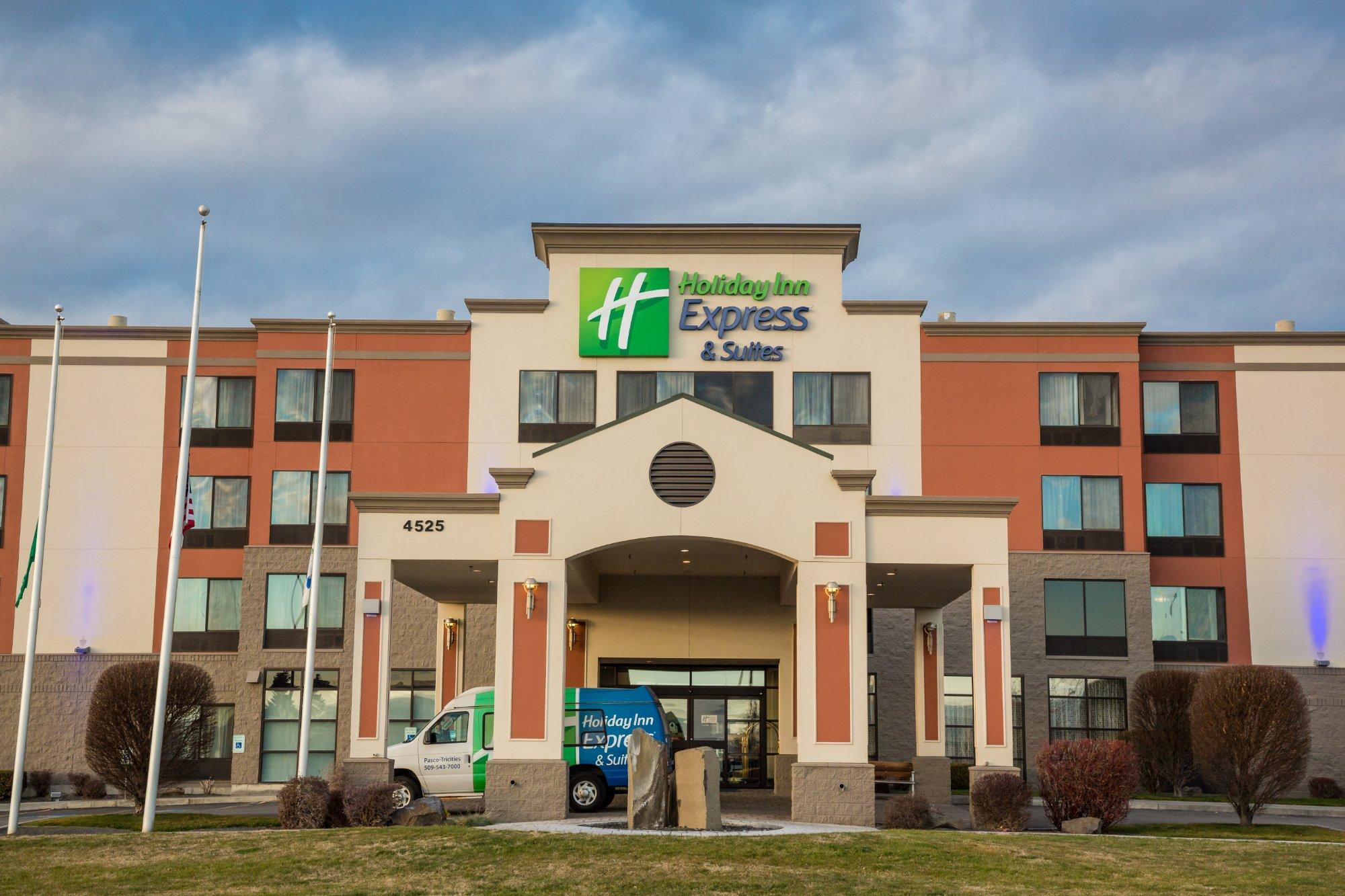 Holiday Inn Express & Suites Pasco-Tricities, an IHG Hotel