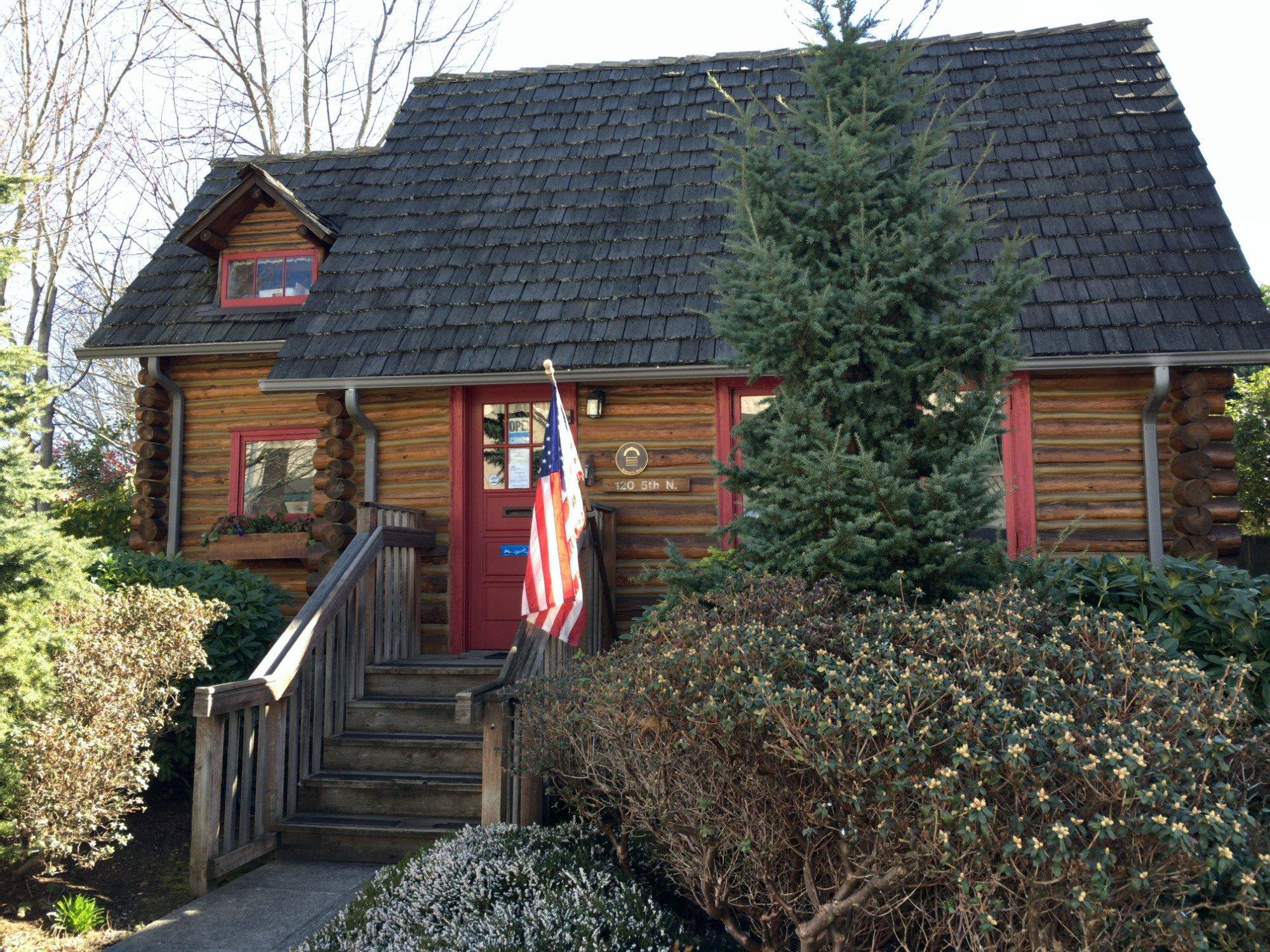 Log Cabin Visitor Information Center