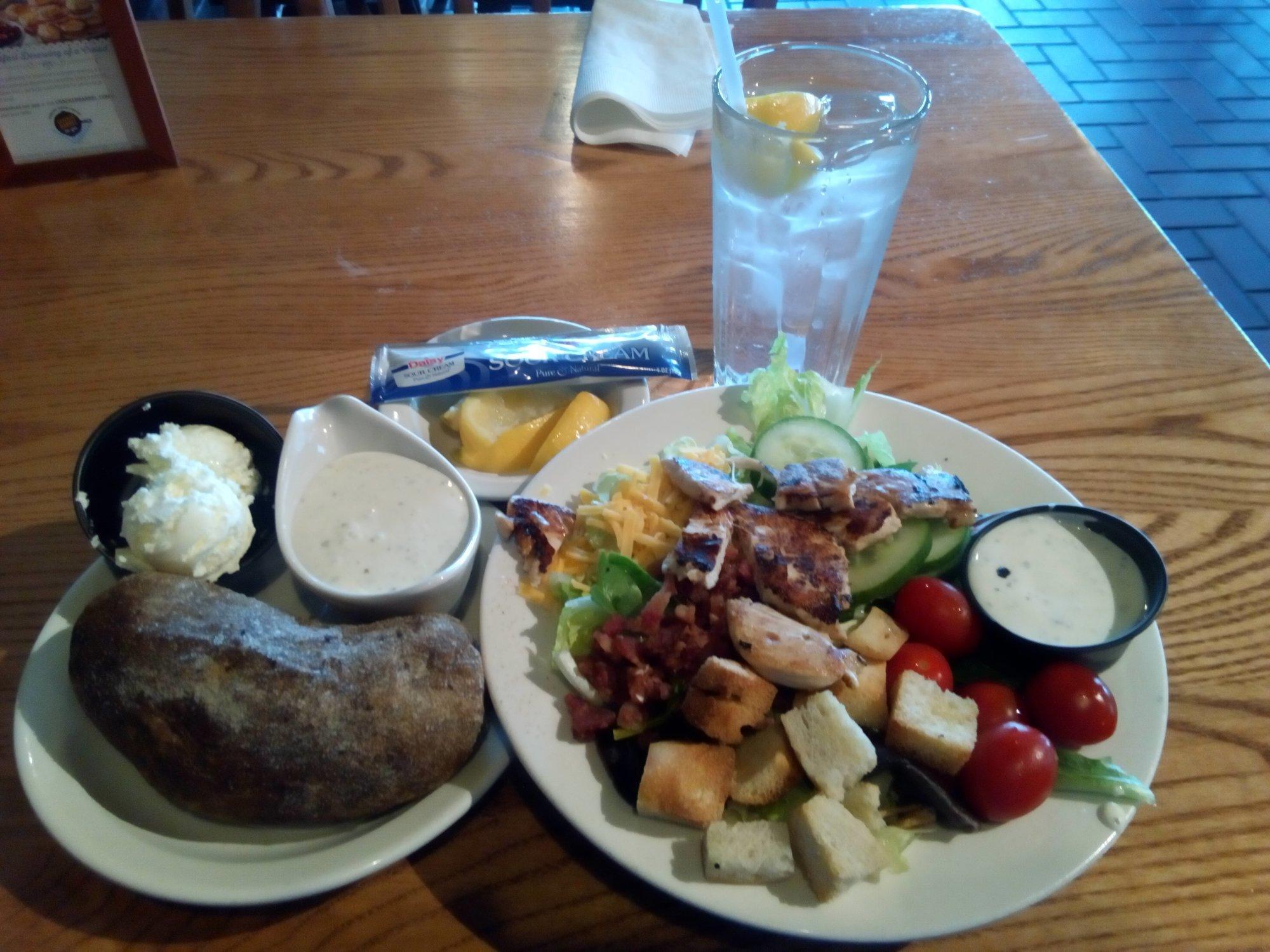 Cracker Barrel Old Country Store