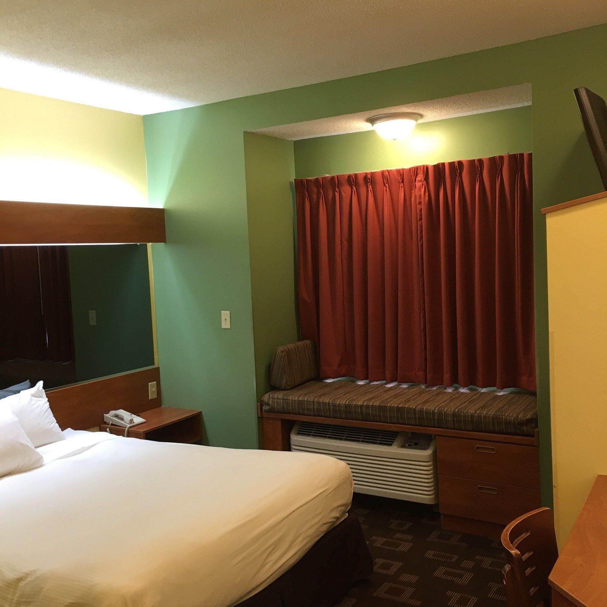 Microtel Inn & Suites By Wyndham Charlotte/Northlake