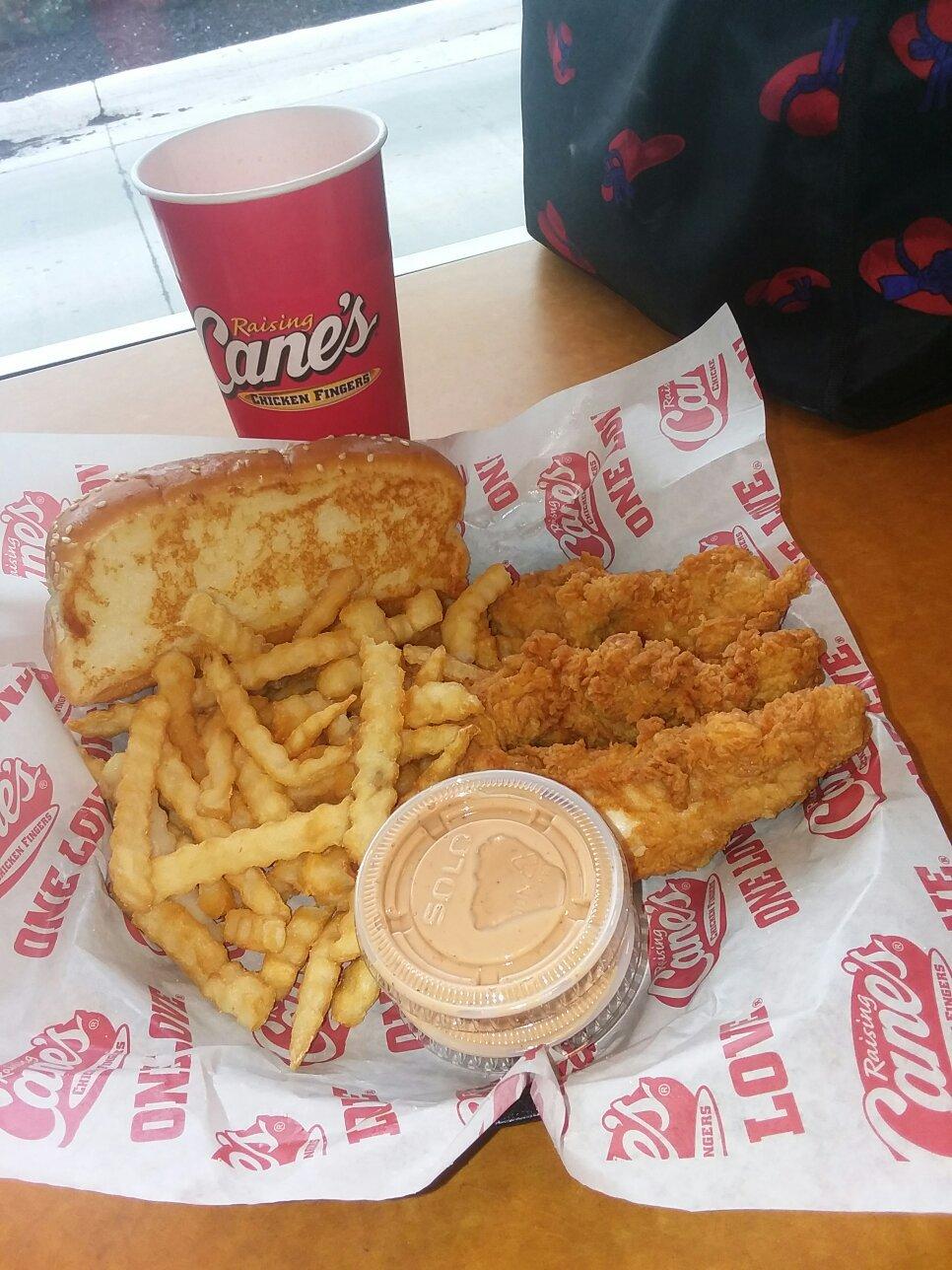 Raising Cane's Chicken Fingers