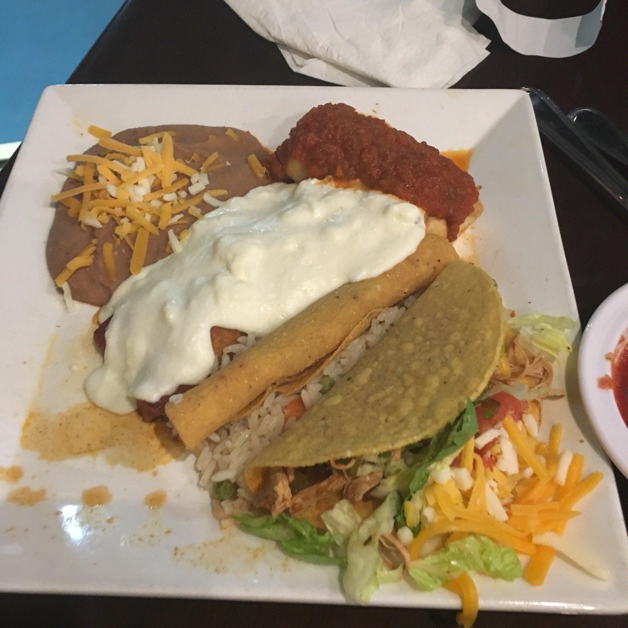 Sarita's Grill & Cantina