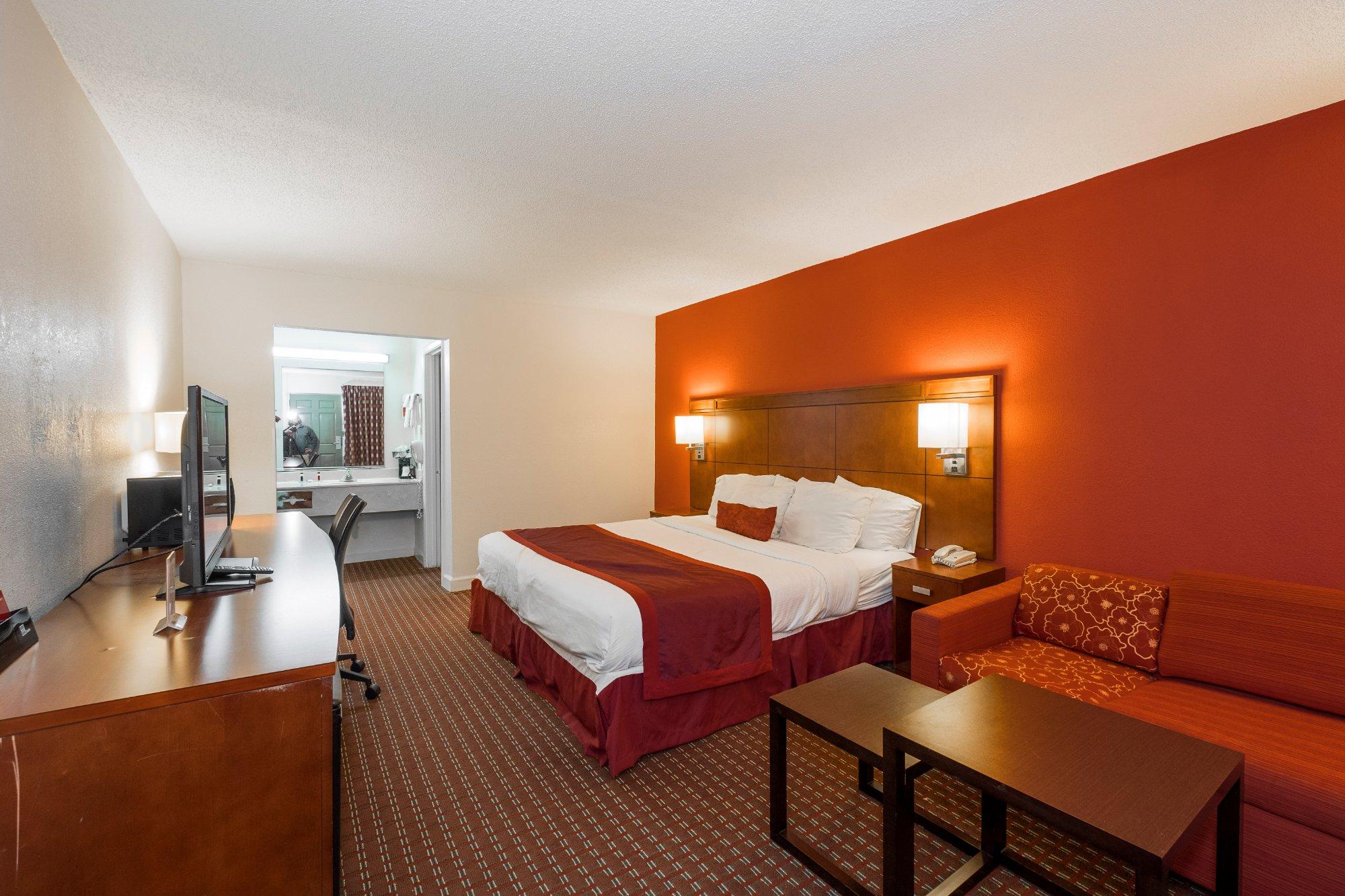 Ramada by Wyndham Walterboro