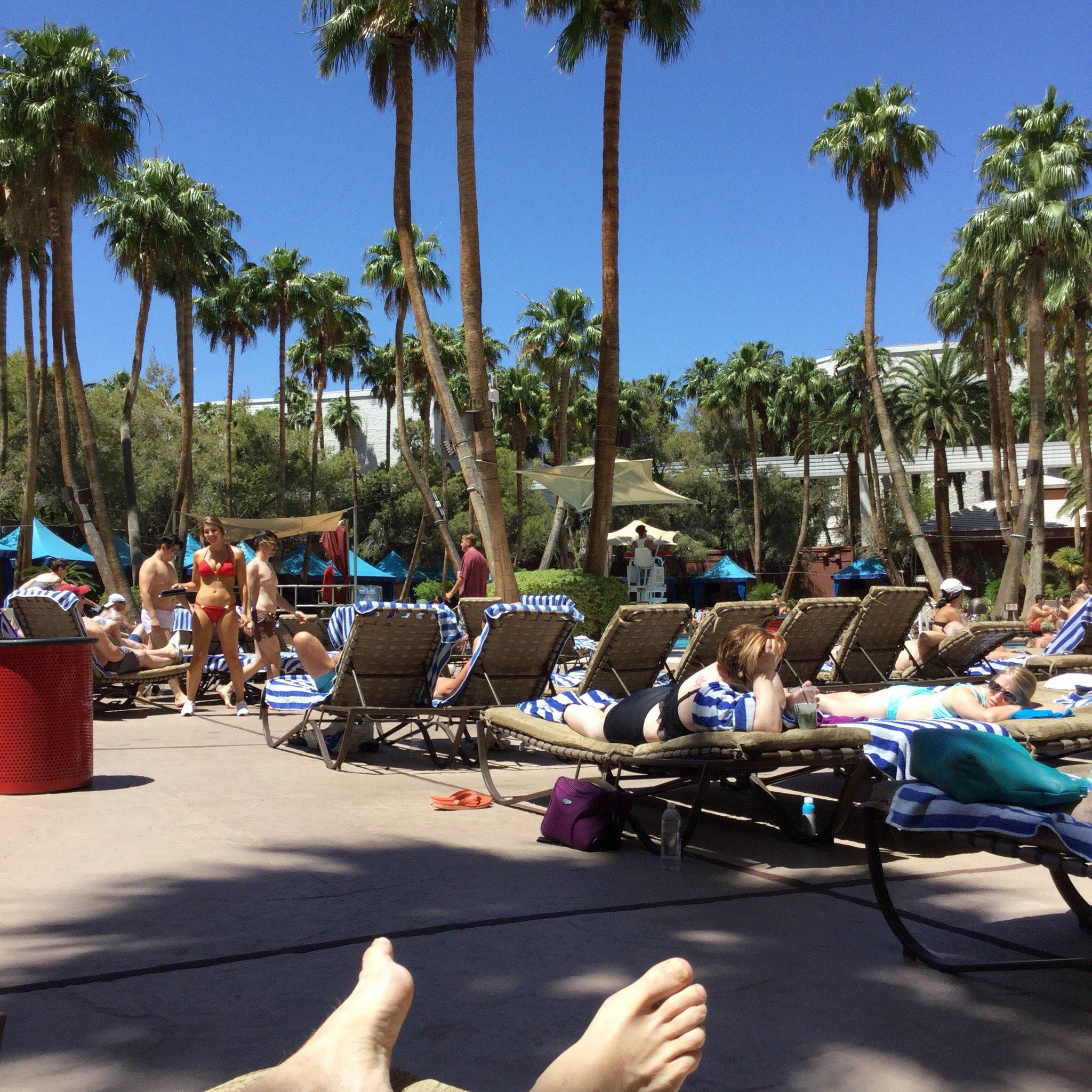 Treasure Island Pool & Cabanas